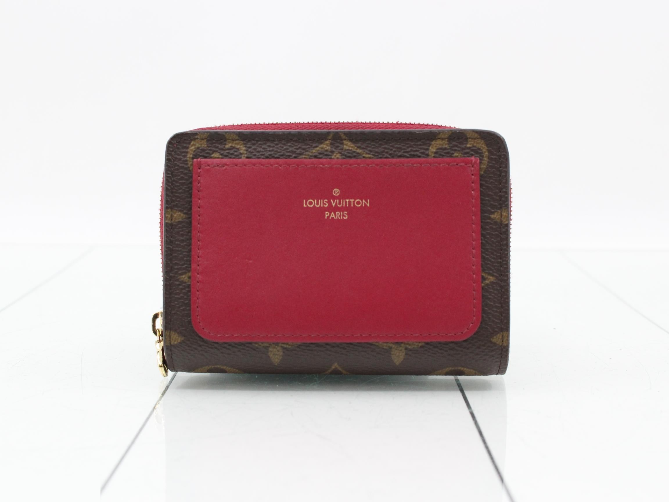 Monogram Portefeuille Lou folding wallet