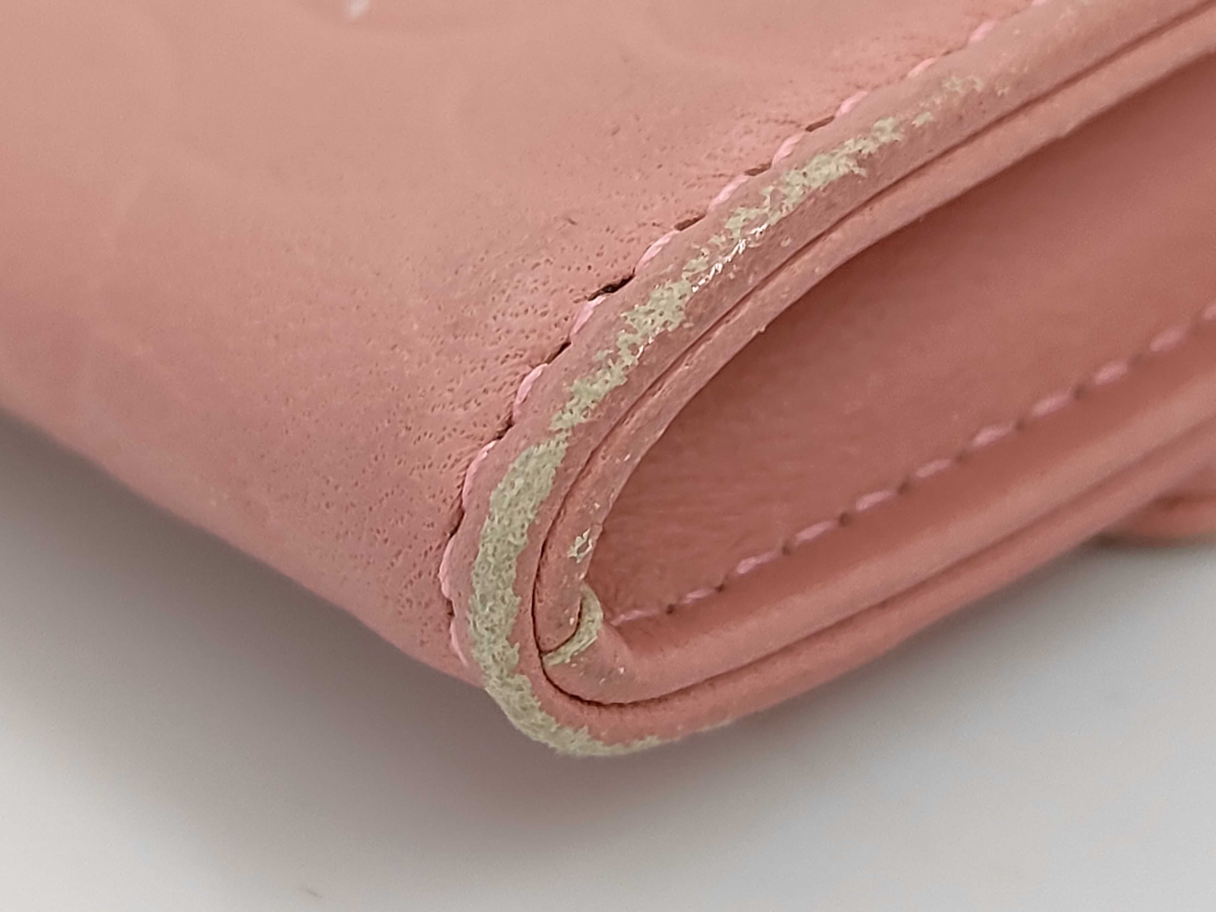 Coco Mark Camellia Embossed Leather Card Case - Card Case, Pass Case, Business Card Holder — view 7