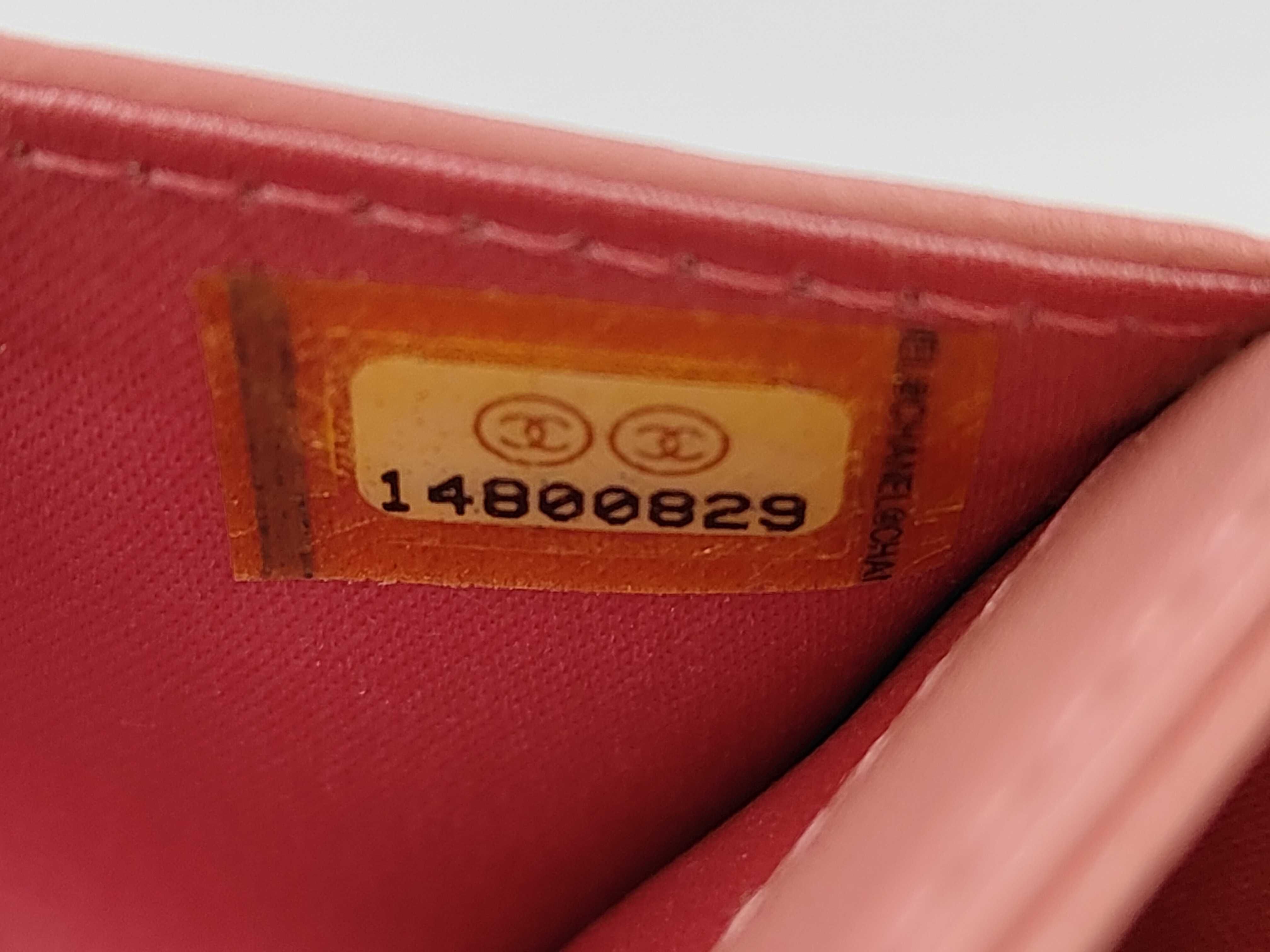 Coco Mark Camellia Embossed Leather Card Case - Card Case, Pass Case, Business Card Holder — view 10