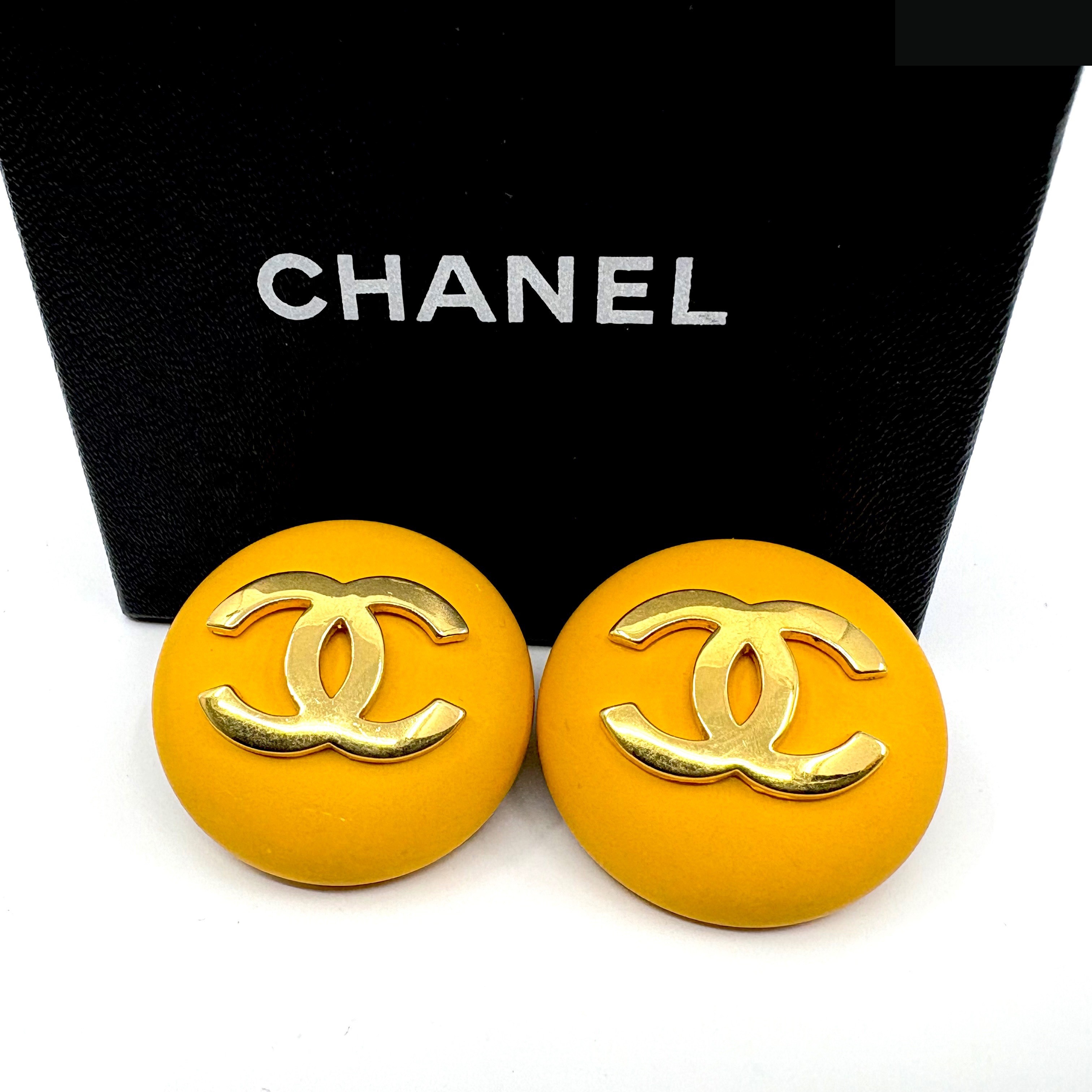 Coco Mark Yellow (Precious Metal) Earrings 2 5