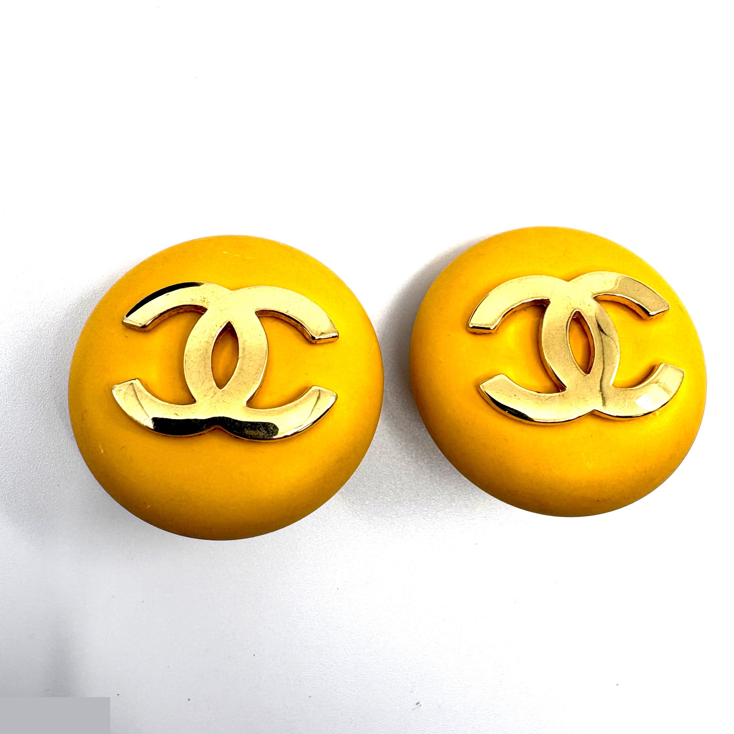 Coco Mark Yellow (Precious Metal) Earrings 2 5 — view 2