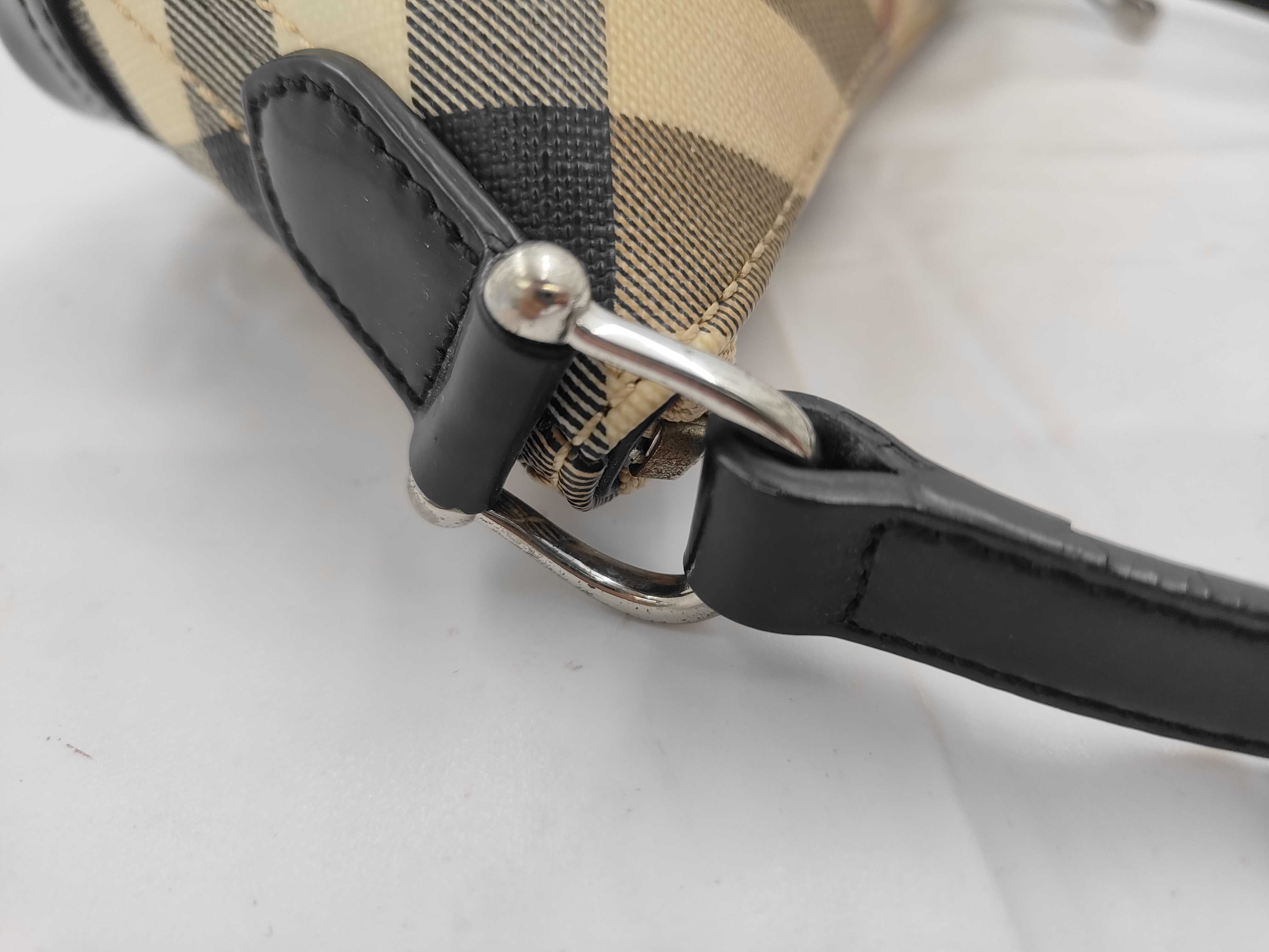 Nova Check Accessory Pouch Bag — view 5