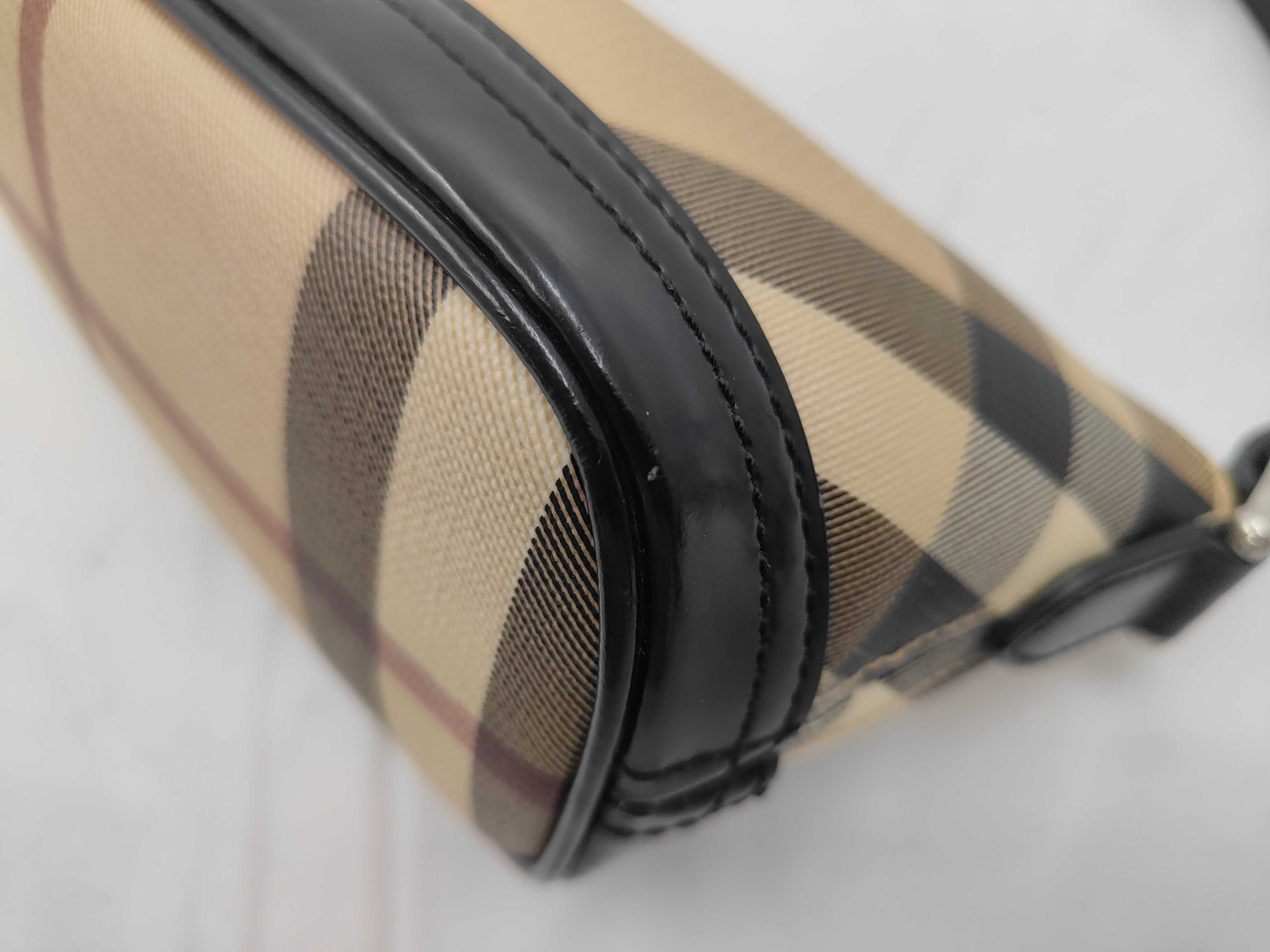 Nova Check Accessory Pouch Bag — view 6