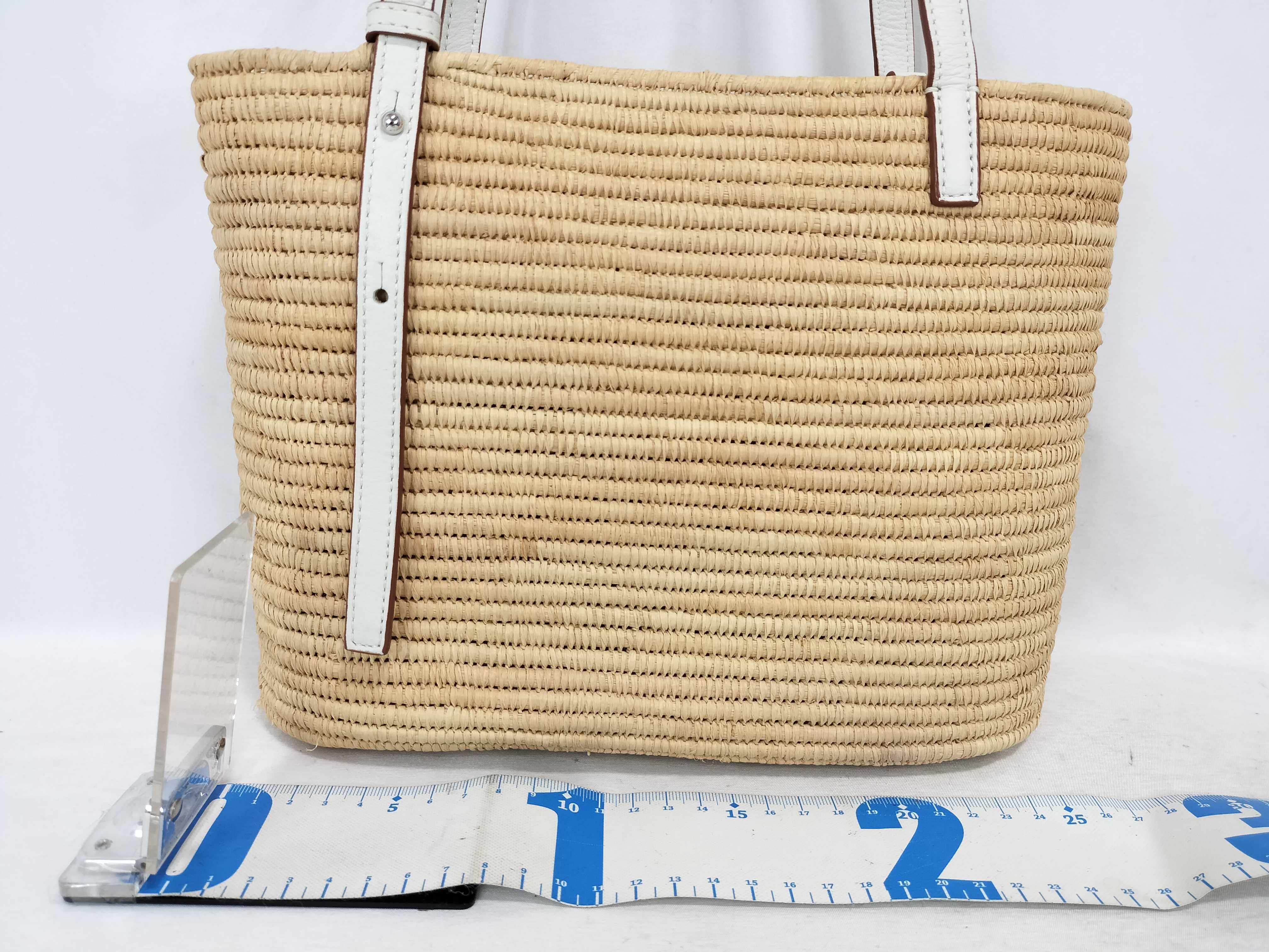 Square Basket Small Raffia x Leather Basket Bag Beige x White Handbag — view 2
