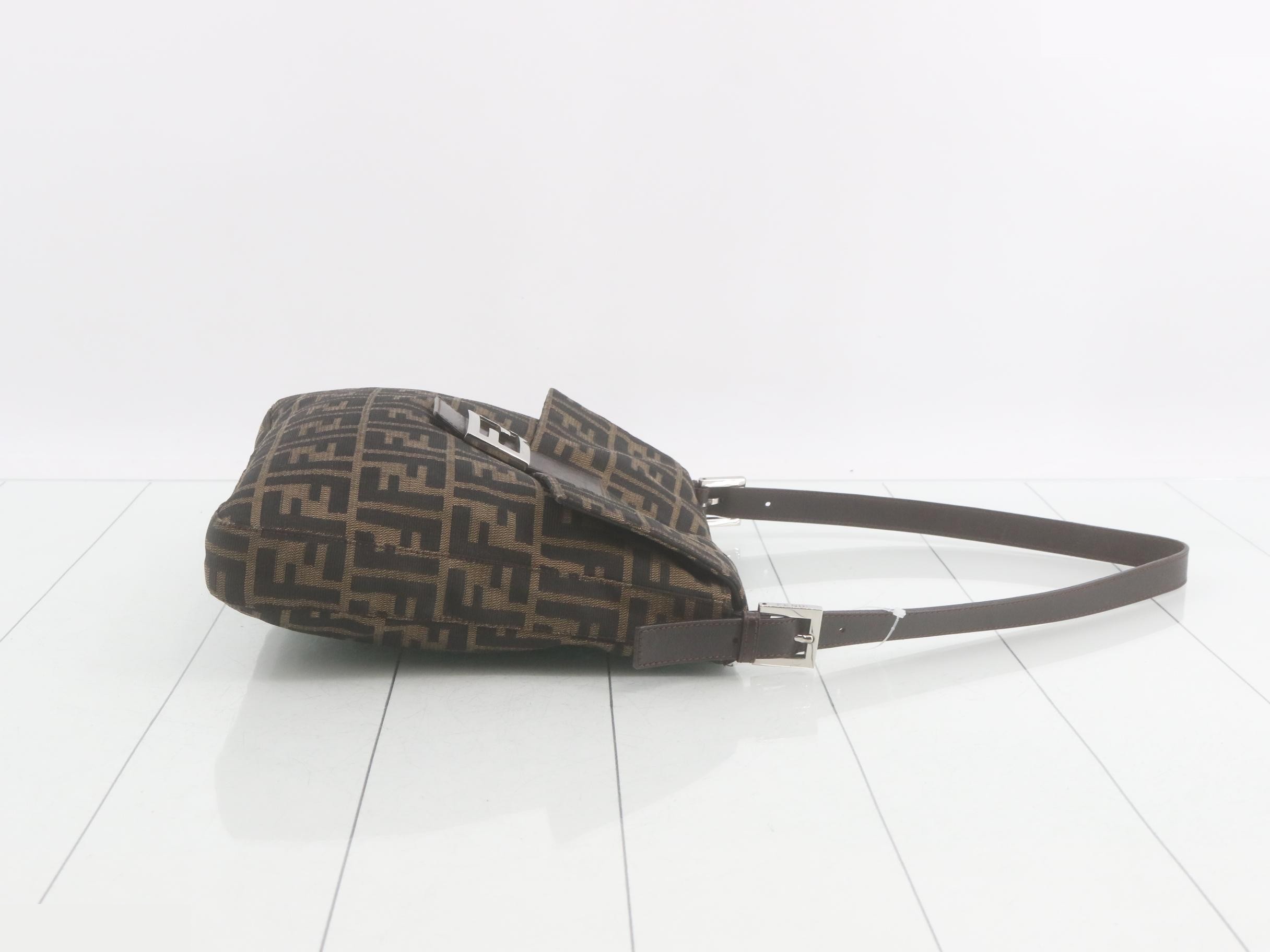 ZUCCA Mamma Bucket, Brown, Silver Hardware, 26 x 27 x 4 cm — view 3