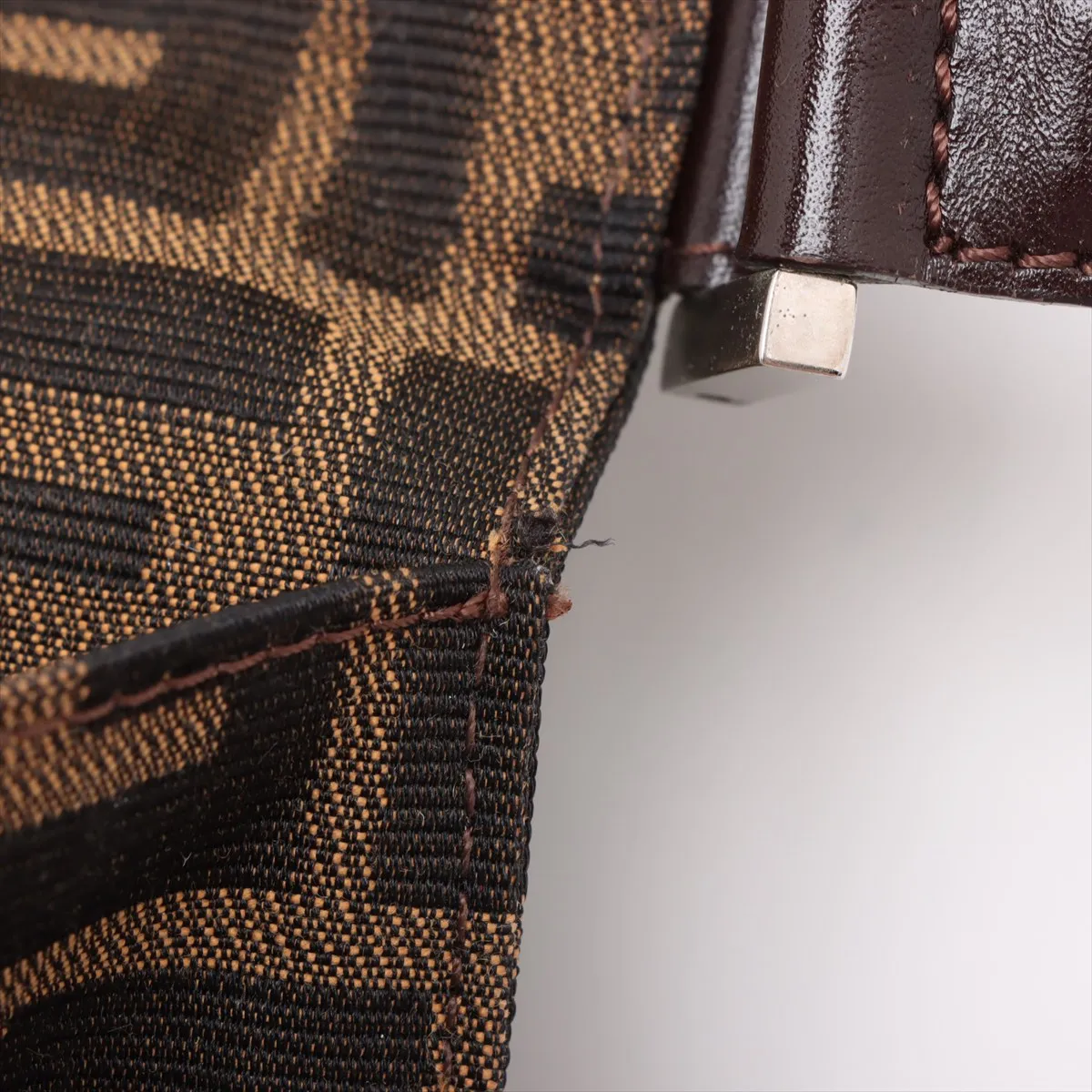 Zucca Canvas x Leather Shoulder Bag Brown — view 12