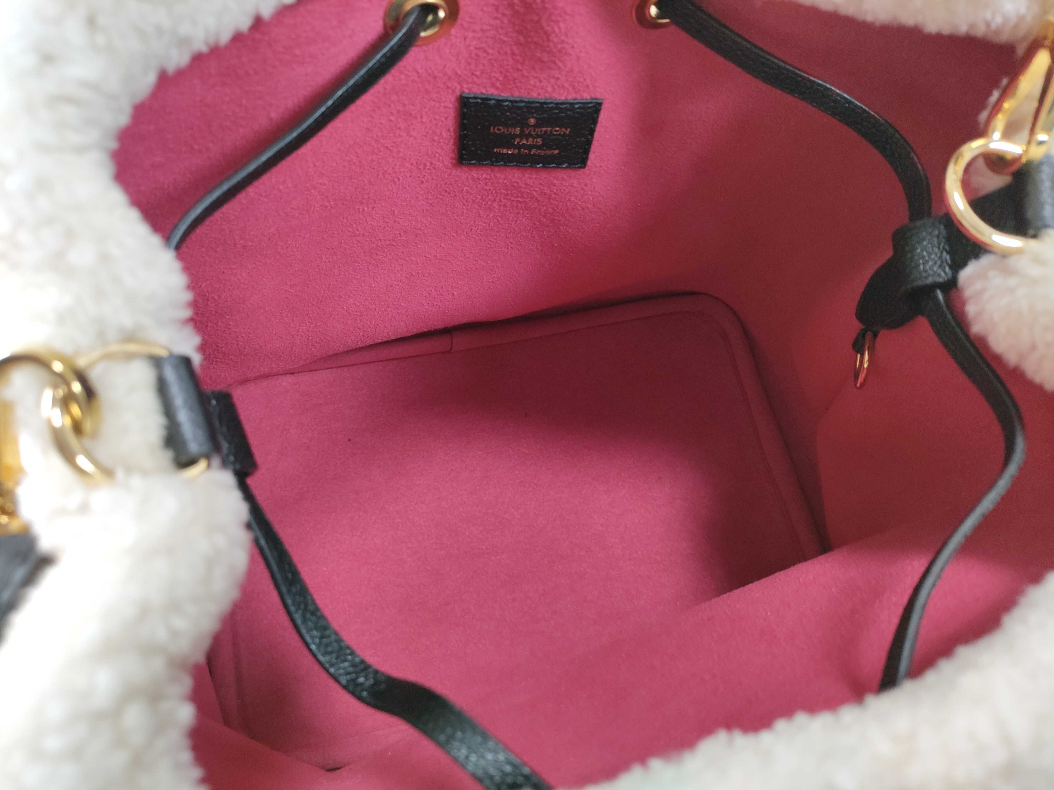 LV NeoNoe M56963 FOID Confirmation Shoulder Bag — view 9