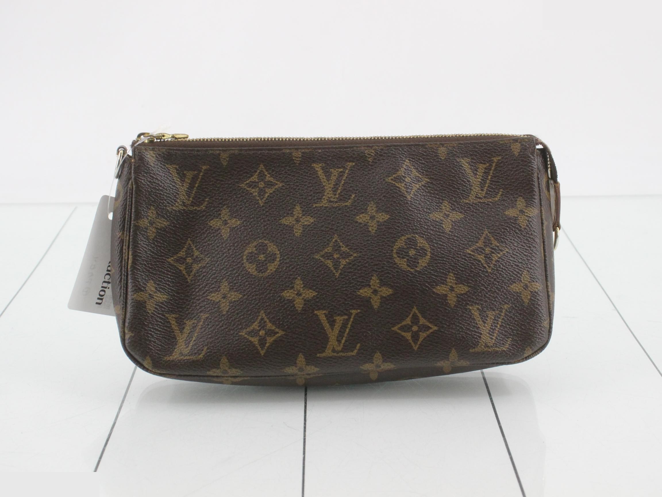 Pochette Accessoires (old model)