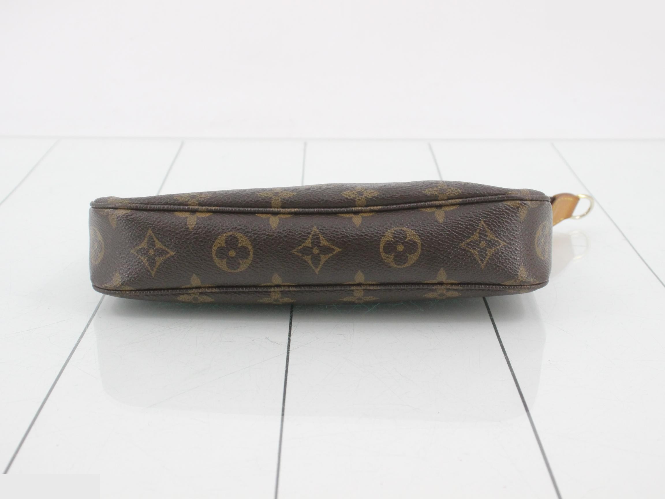 Pochette Accessoires (old model) — view 3