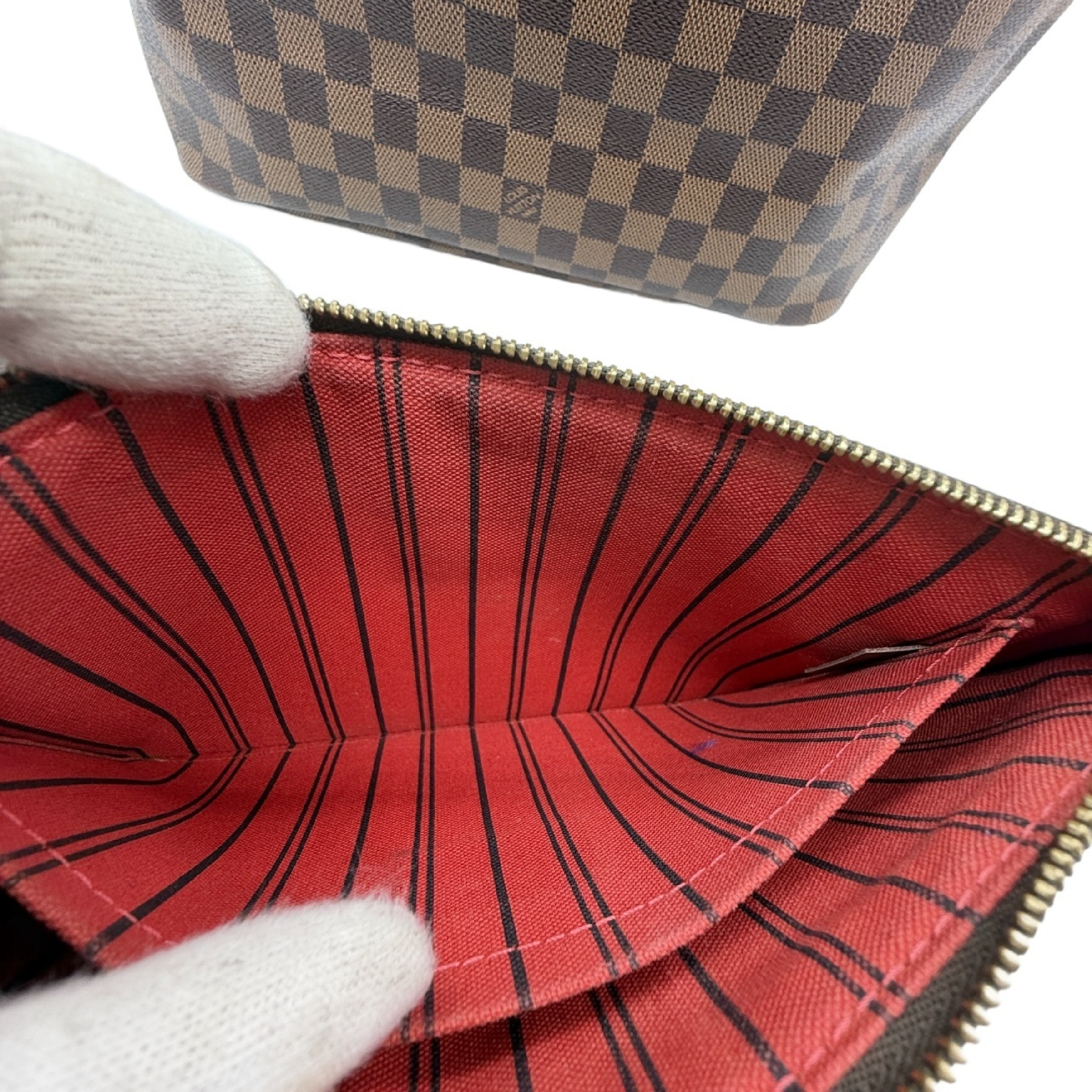Damier Neverfull MM Tote Bag — view 14