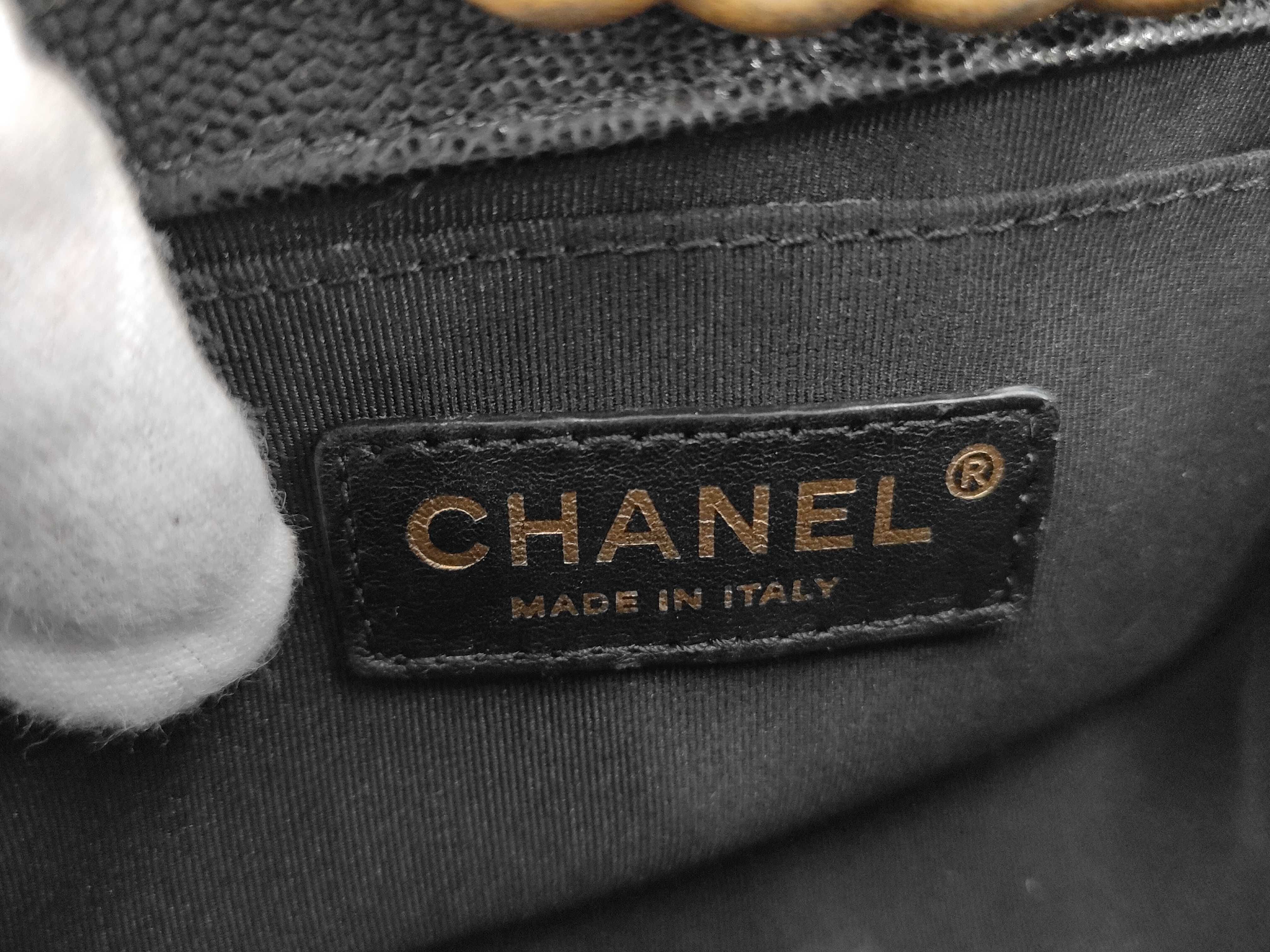 Boy Chanel Grained Calfskin Black Shoulder Bag — view 10