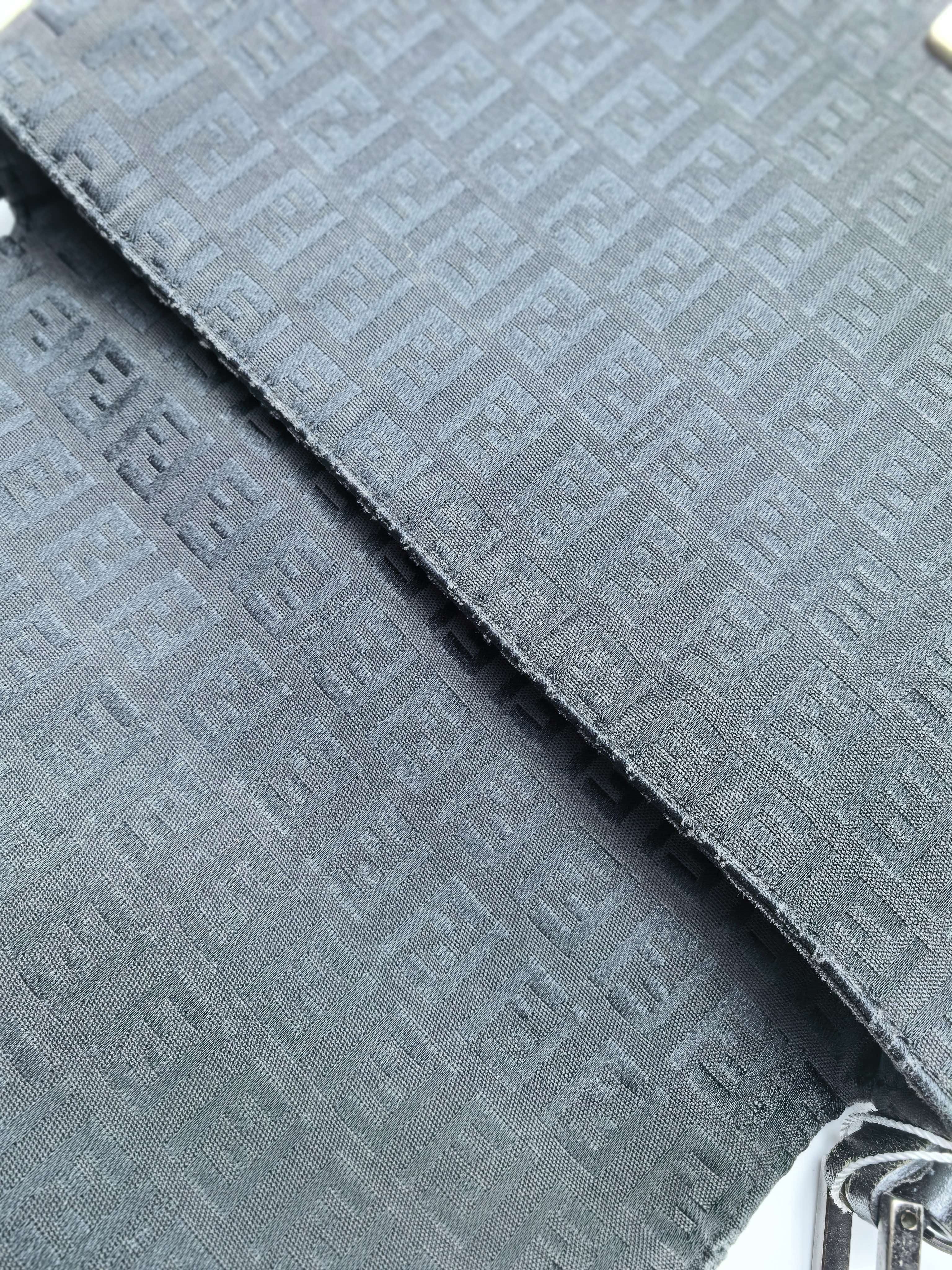 【*Shipped from: China*】FENDI Baguette Canvas Clutch Bag (Second Bag) — view 13