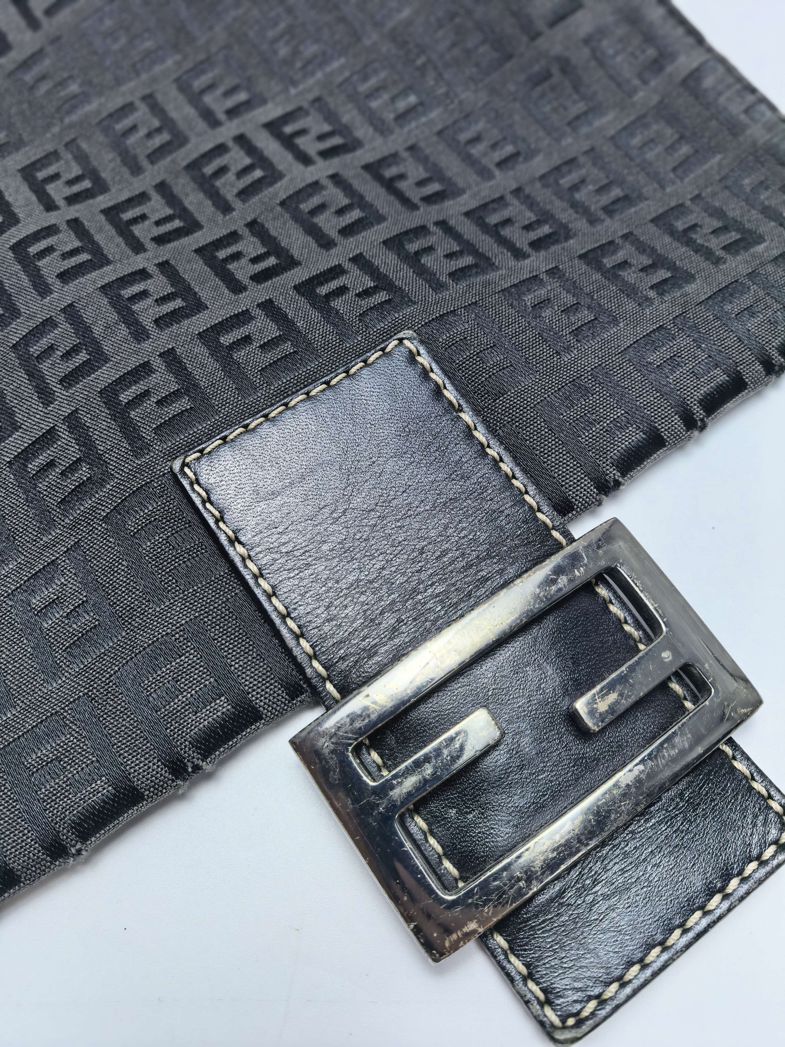 【*Shipped from: China*】FENDI Baguette Canvas Clutch Bag (Second Bag) — view 8