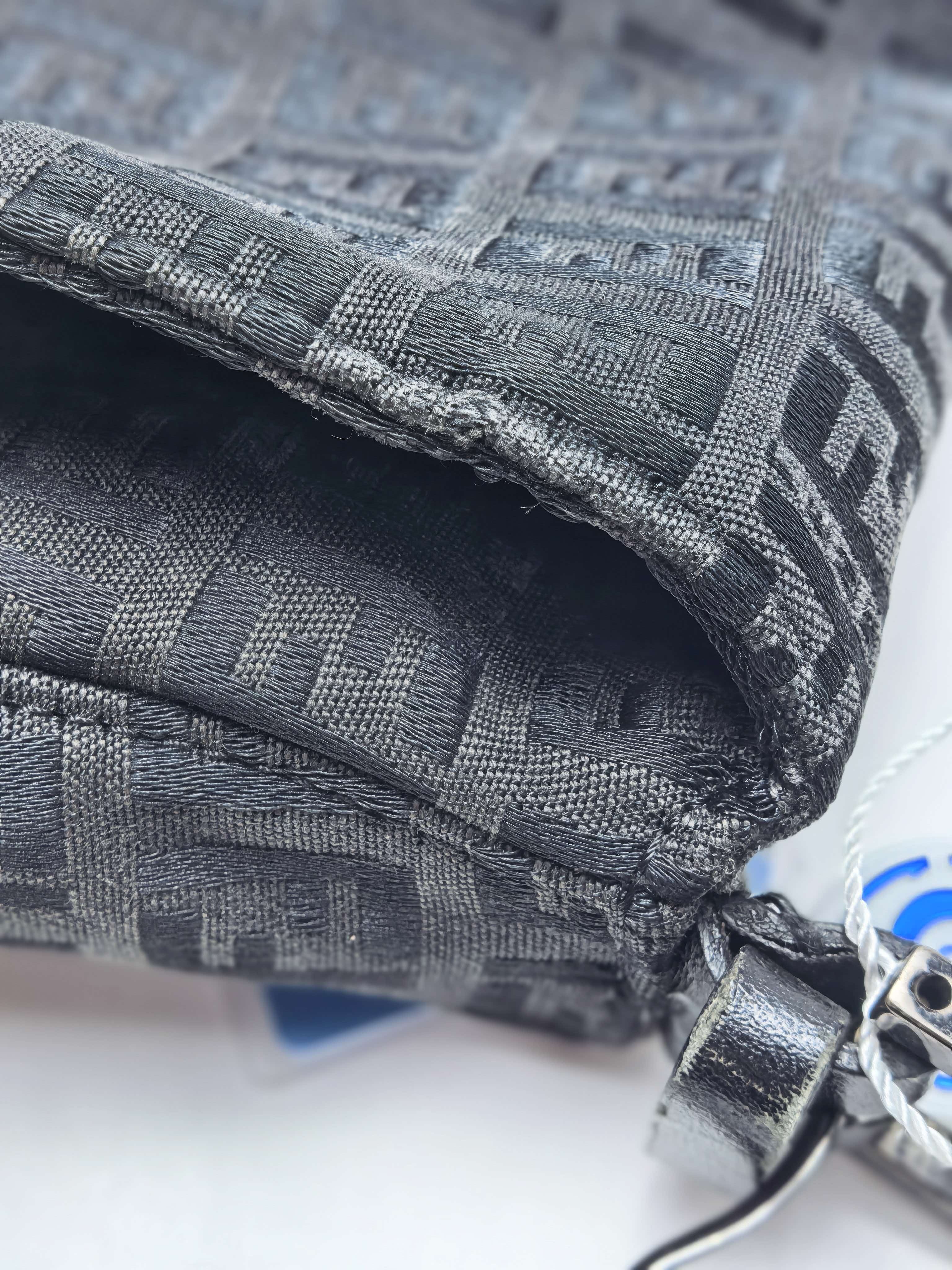 【*Shipped from: China*】FENDI Baguette Canvas Clutch Bag (Second Bag) — view 10
