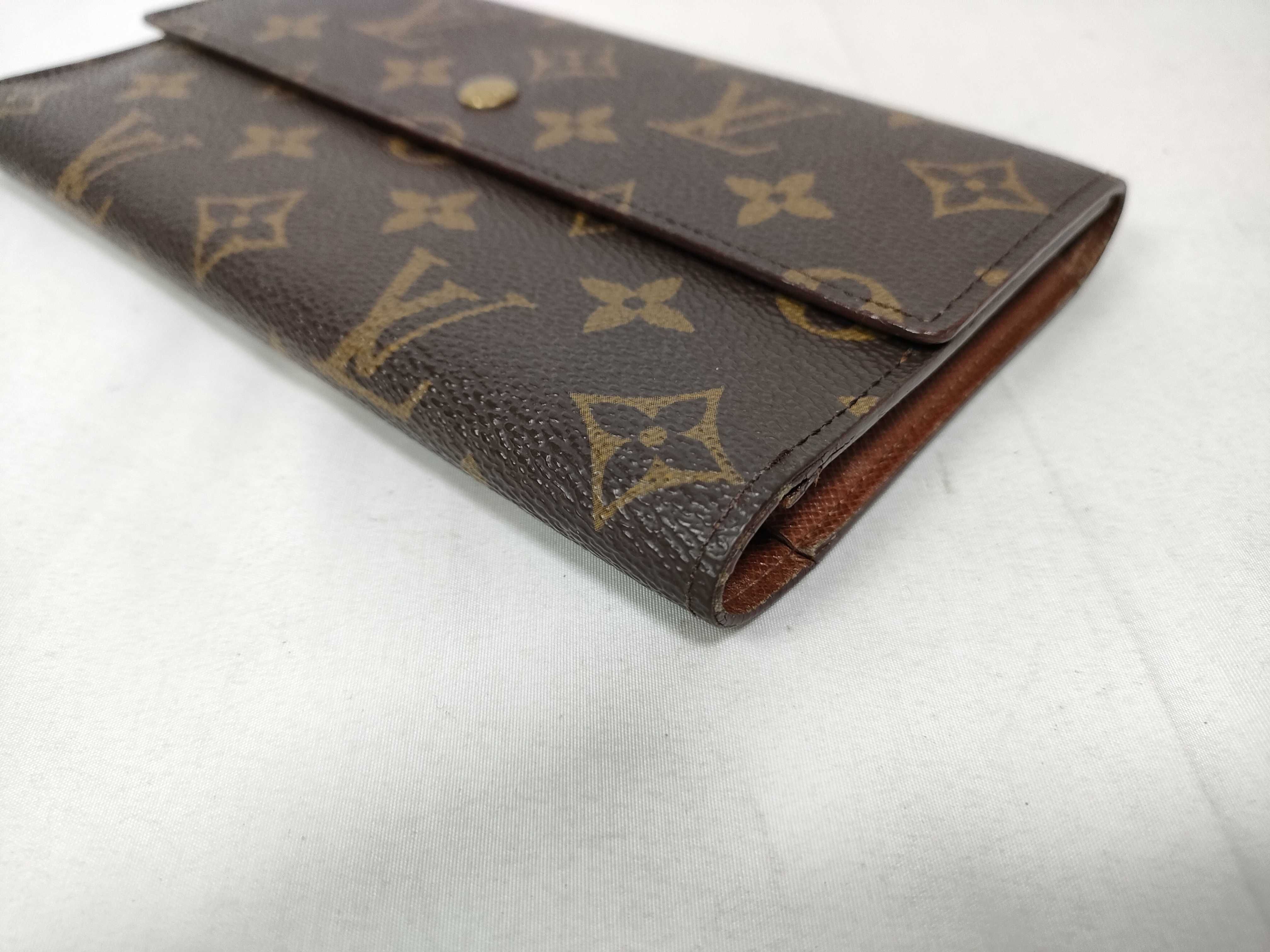 Monogram Louis Vuitton Button Wallet — view 3