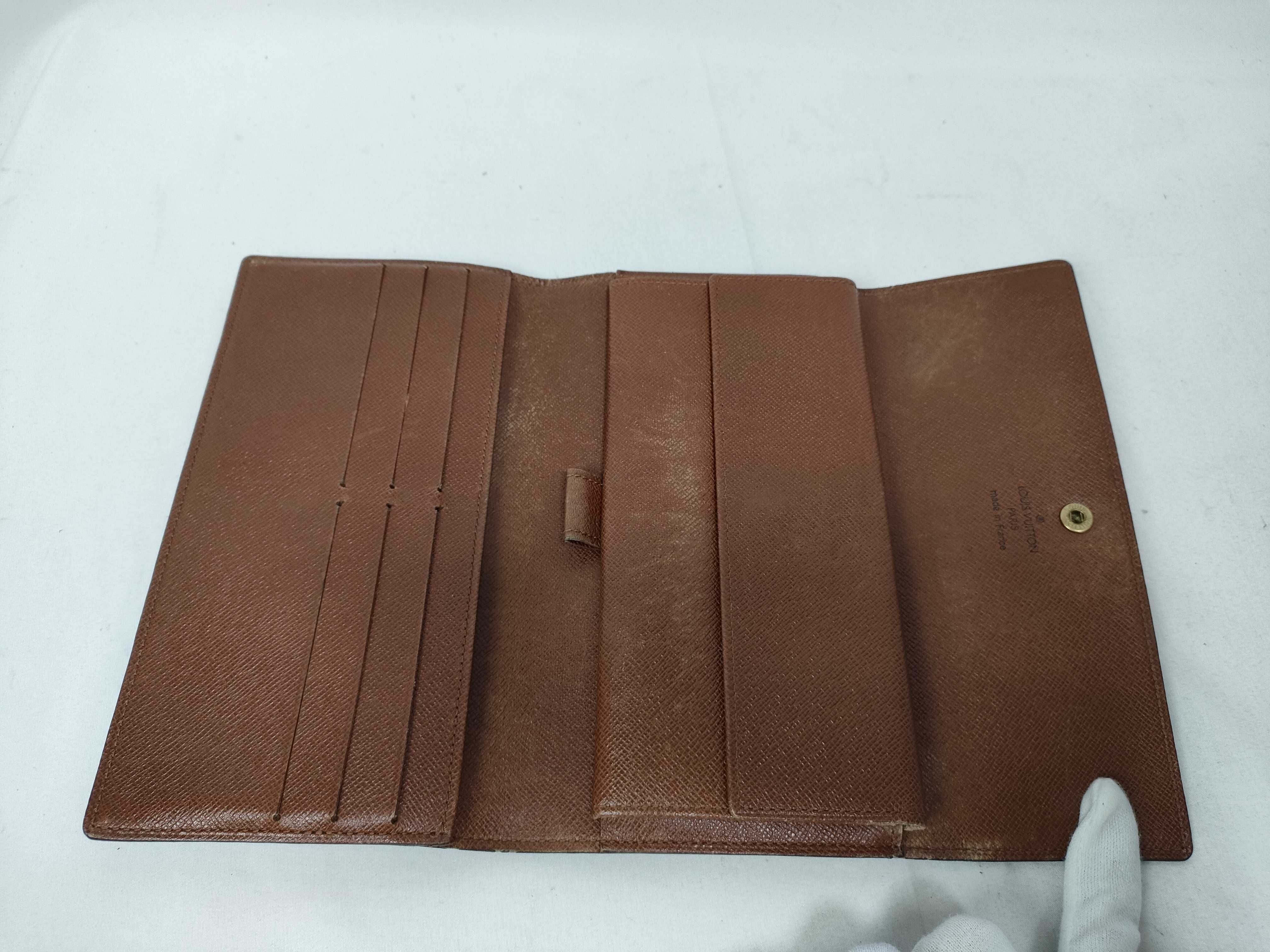 Monogram Louis Vuitton Button Wallet — view 9