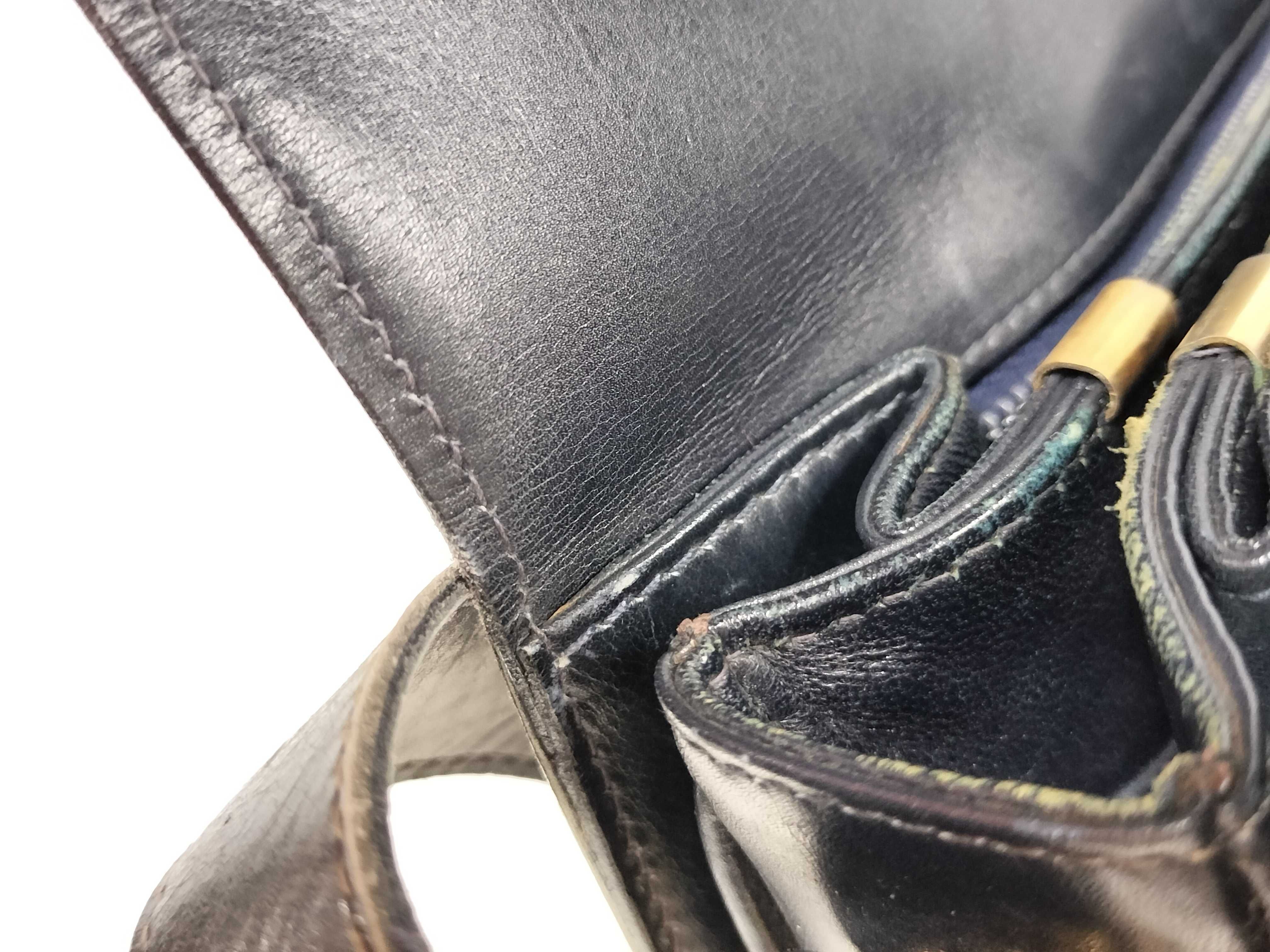 Horsebit Leather Shoulder Bag — view 9