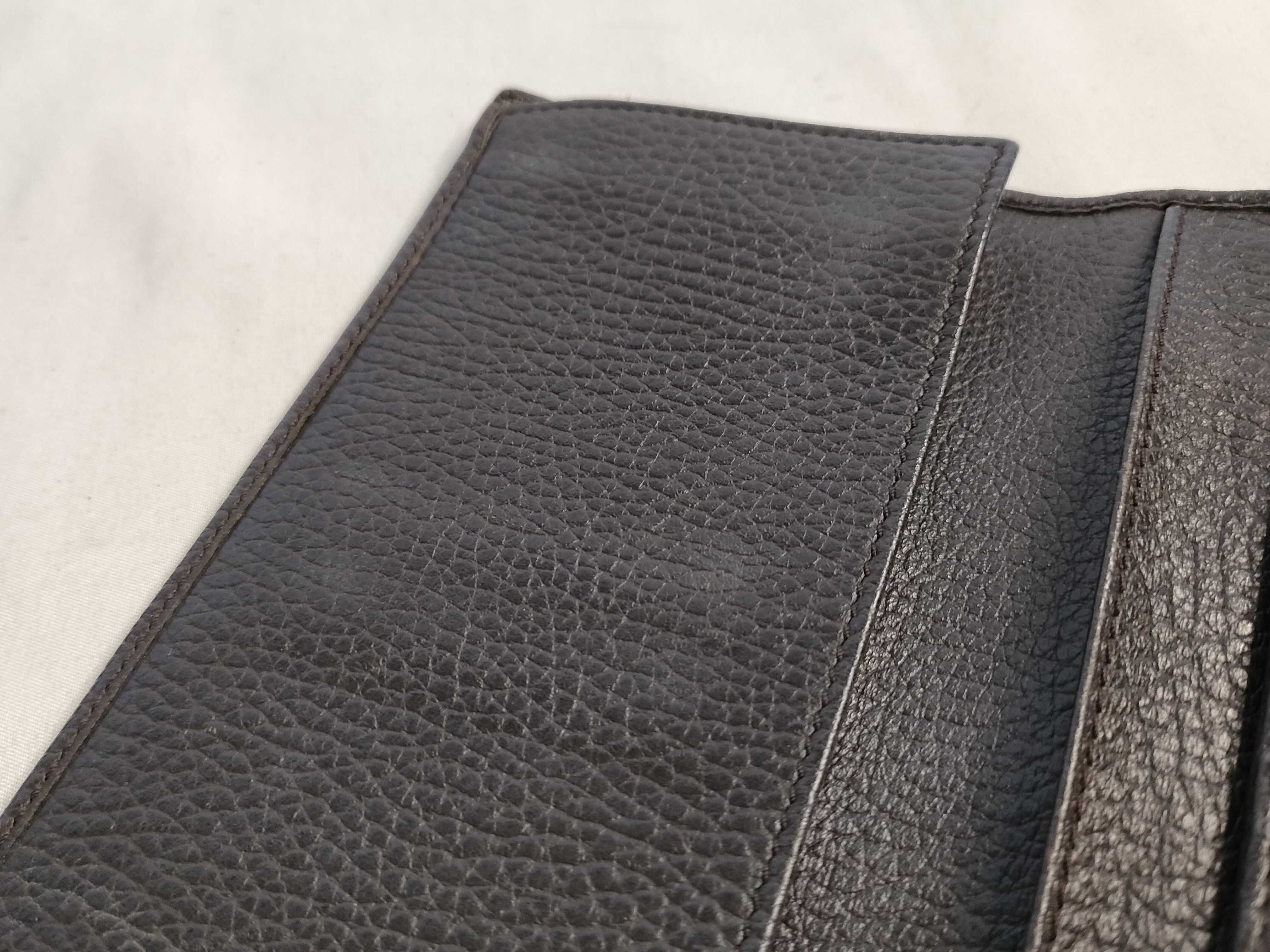 231843 Interlocking G Long Wallet GG Canvas Brown Brand Wallet Studs Wallet — view 13