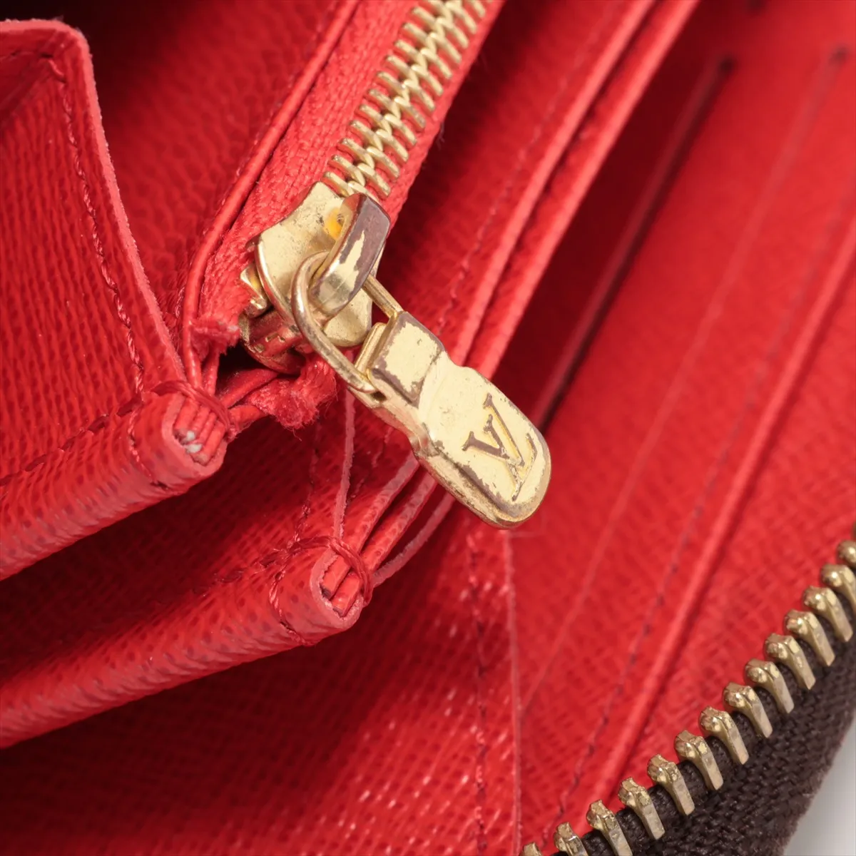 Monogram Zippy Wallet M41896 Serial Unknown Coquelicot Round Zip Wallet — view 12