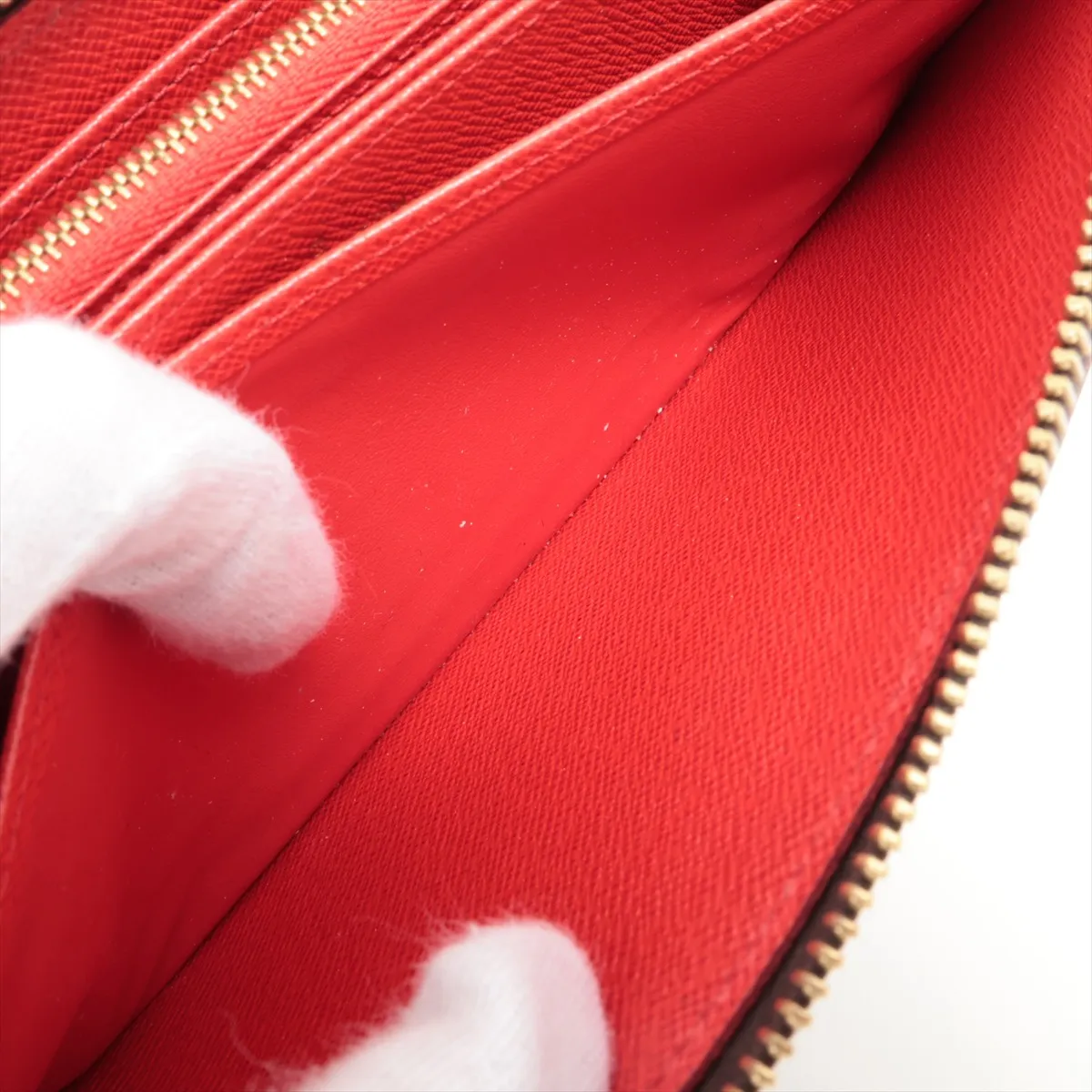 Monogram Zippy Wallet M41896 Serial Unknown Coquelicot Round Zip Wallet — view 9