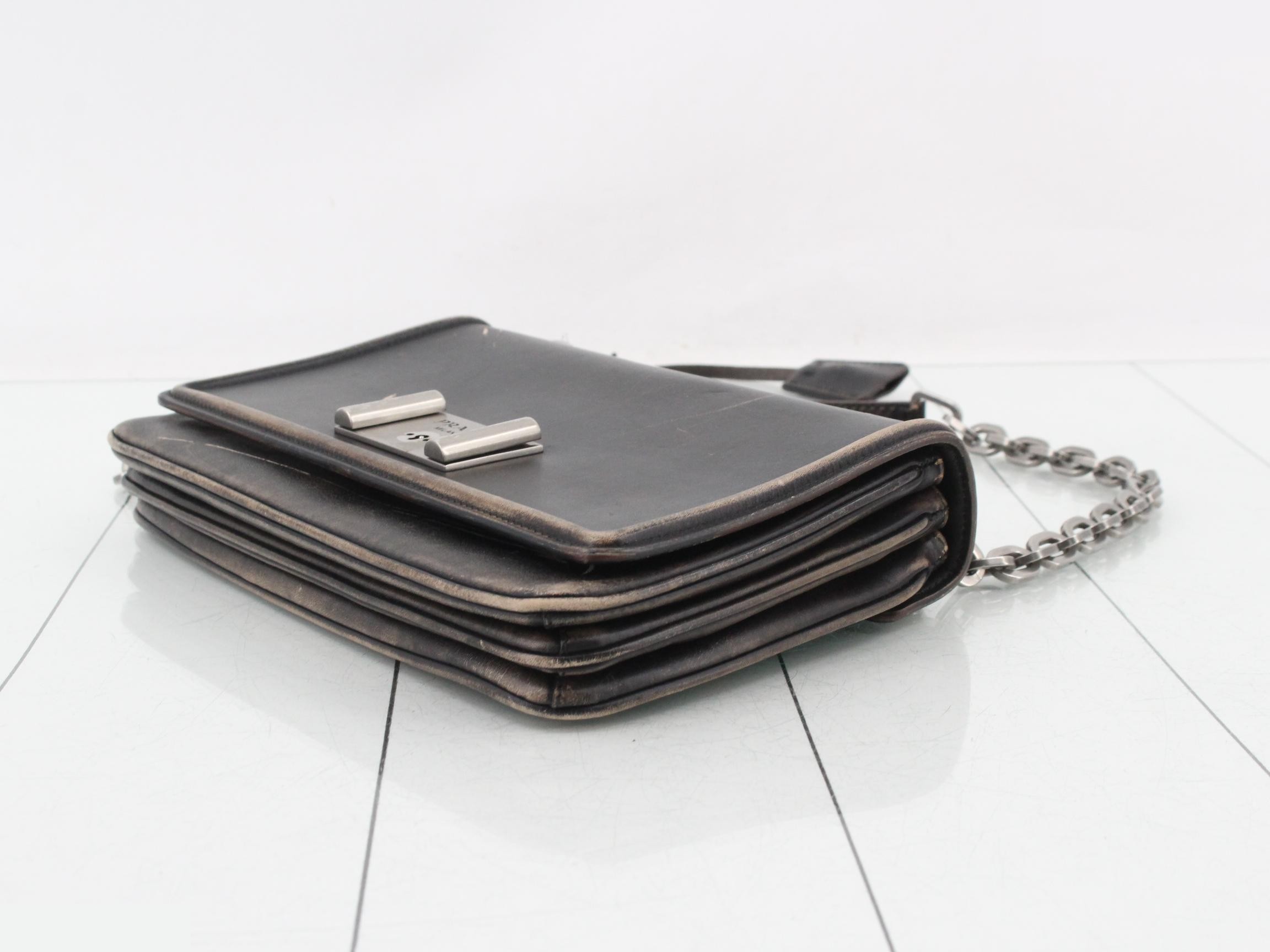 Vintage Finish Leather Chain Shoulder Bag 1BD009 — view 6
