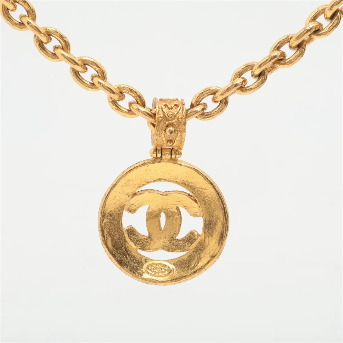 circle coco 94A necklace GP gold dent — view 2
