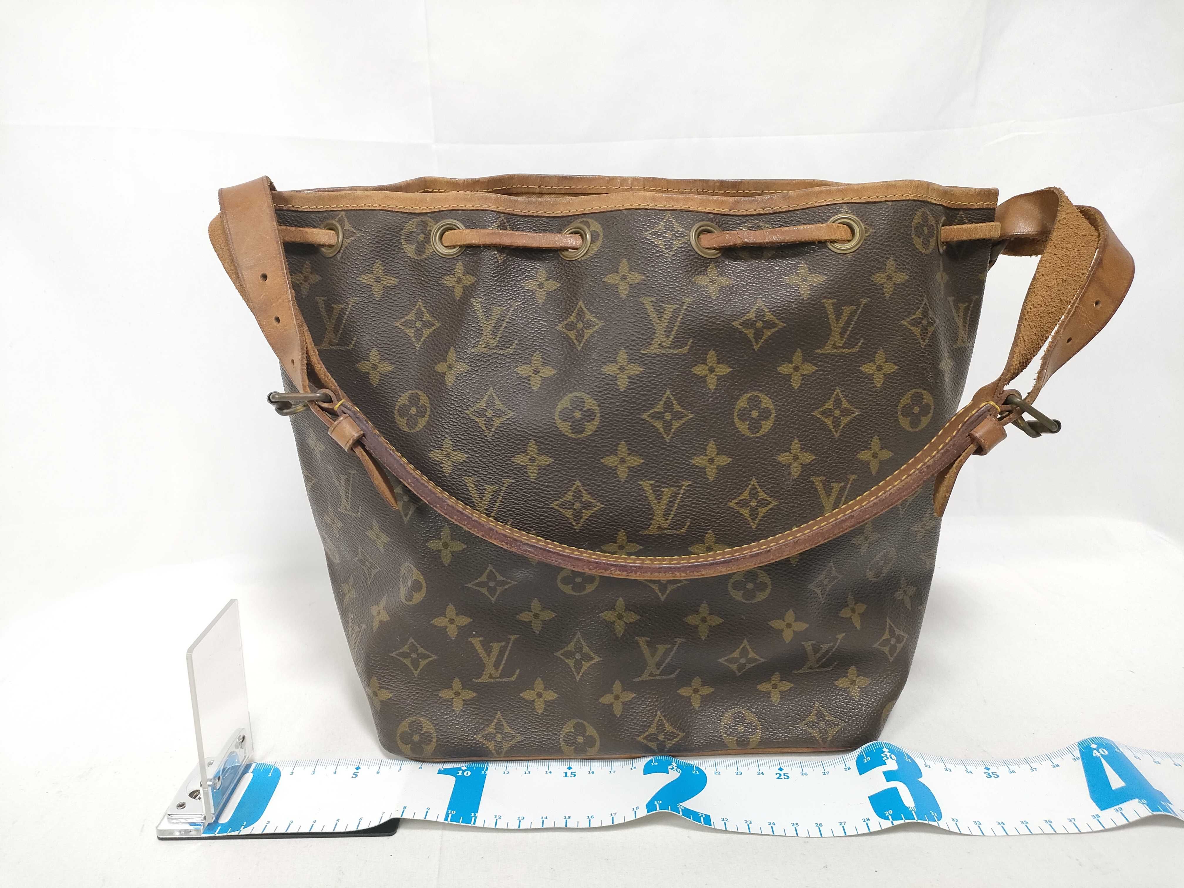 Monogram Louis Vuitton Monogram Petit Noé Shoulder Bag — view 2
