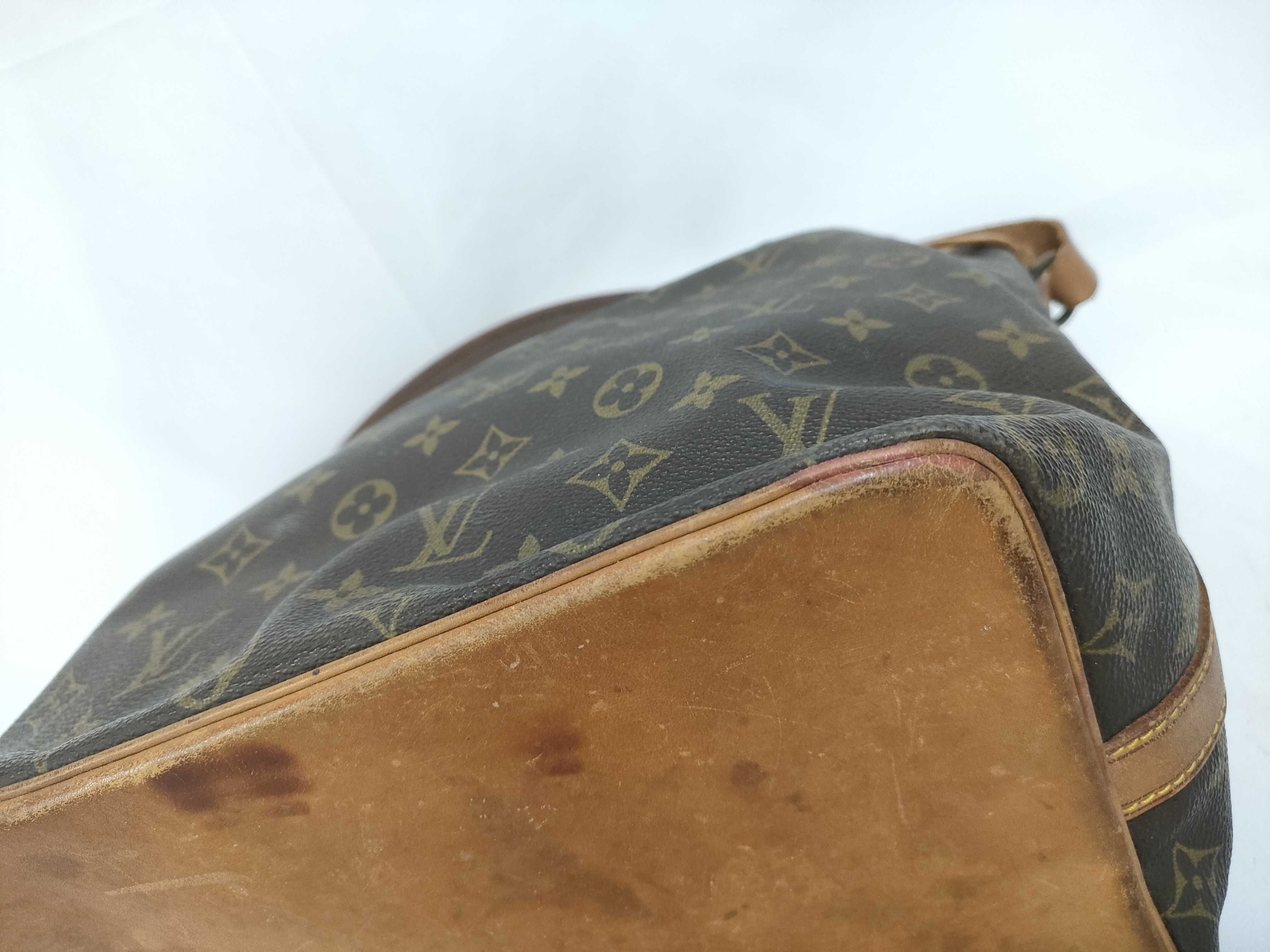 Monogram Louis Vuitton Monogram Petit Noé Shoulder Bag — view 5