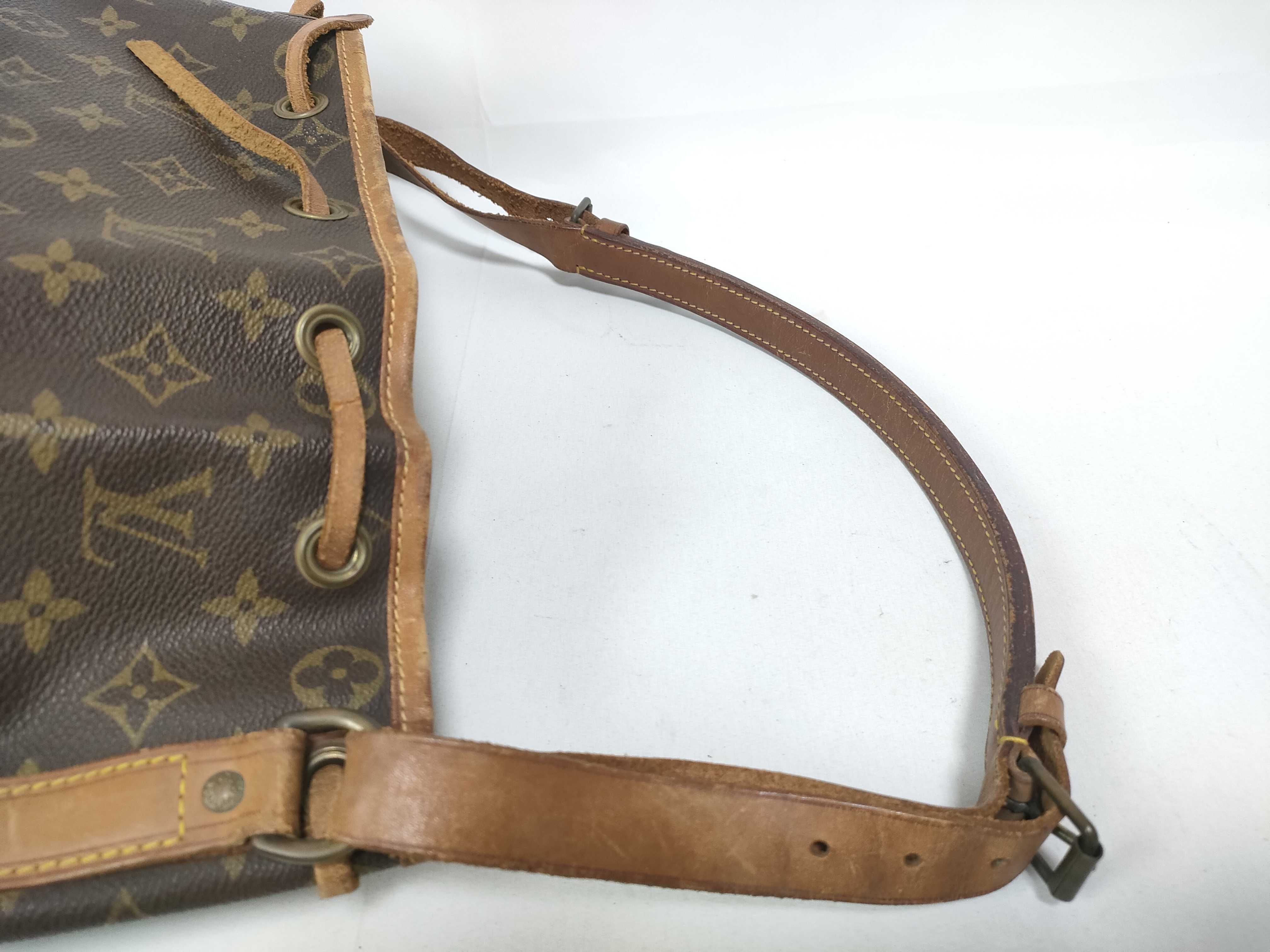 Monogram Louis Vuitton Monogram Petit Noé Shoulder Bag — view 9