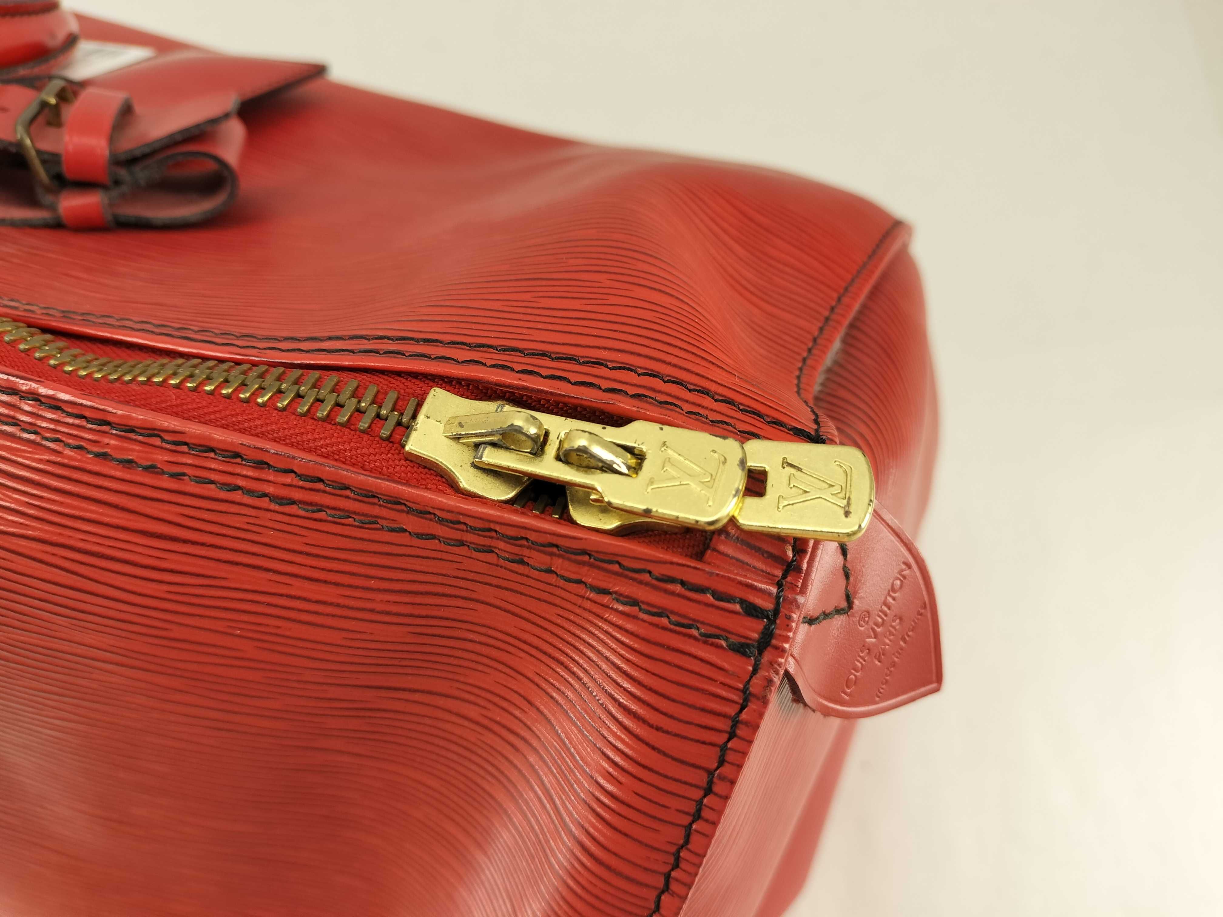Epi Keepall 55 Boston Bag — view 10