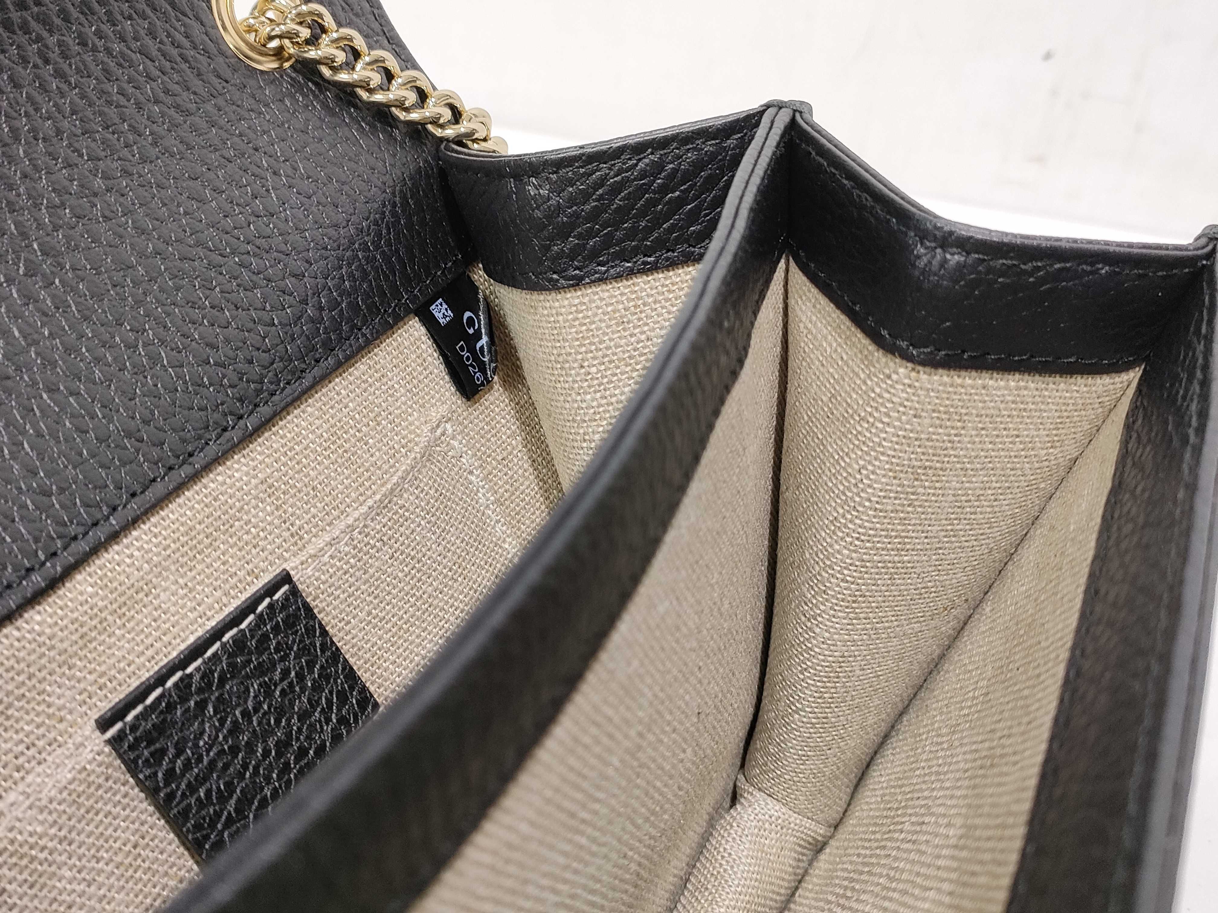 GG Interlocking Chain Shoulder Bag — view 12