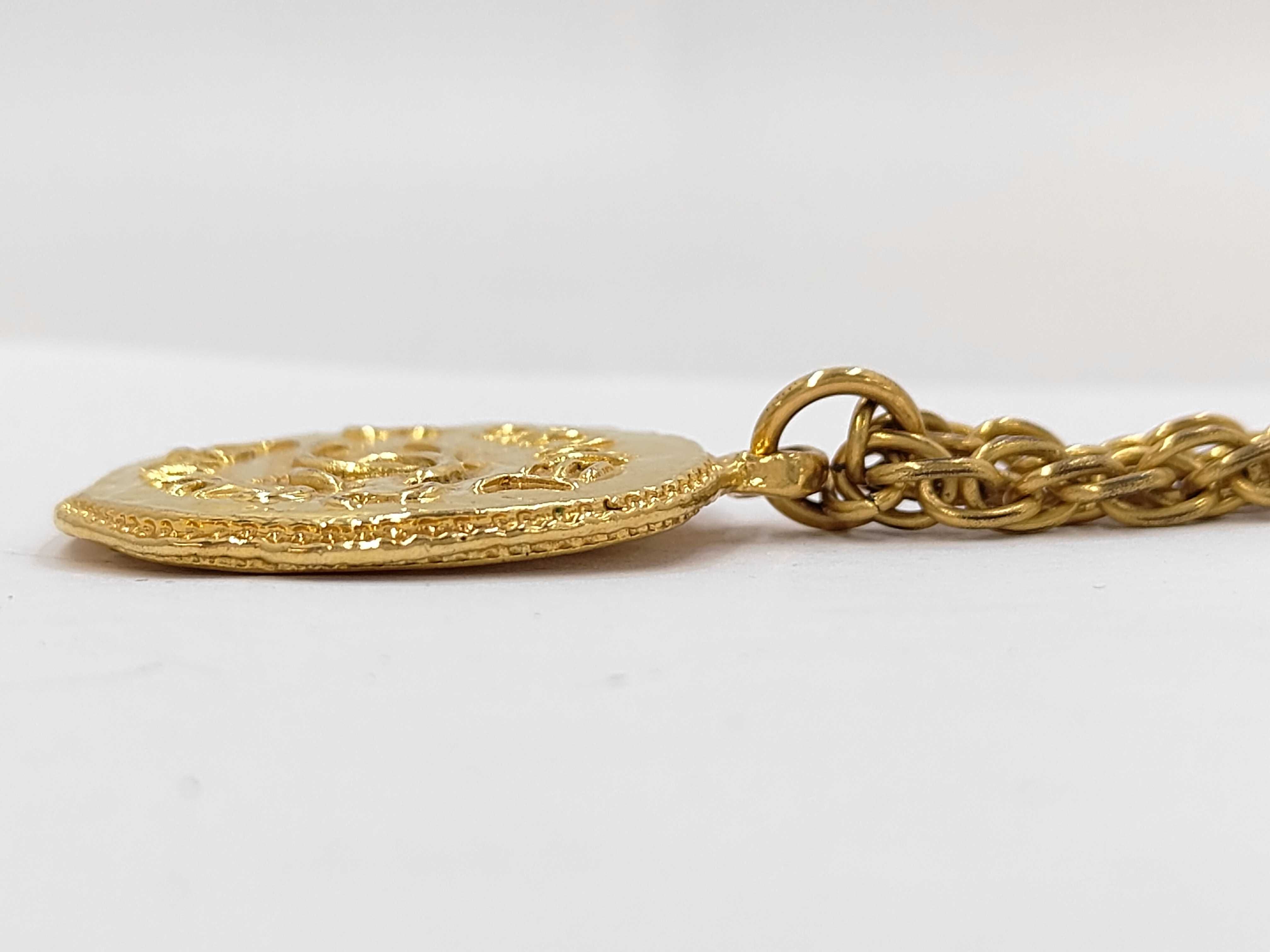 Coco Round Necklace GP Necklace — view 3