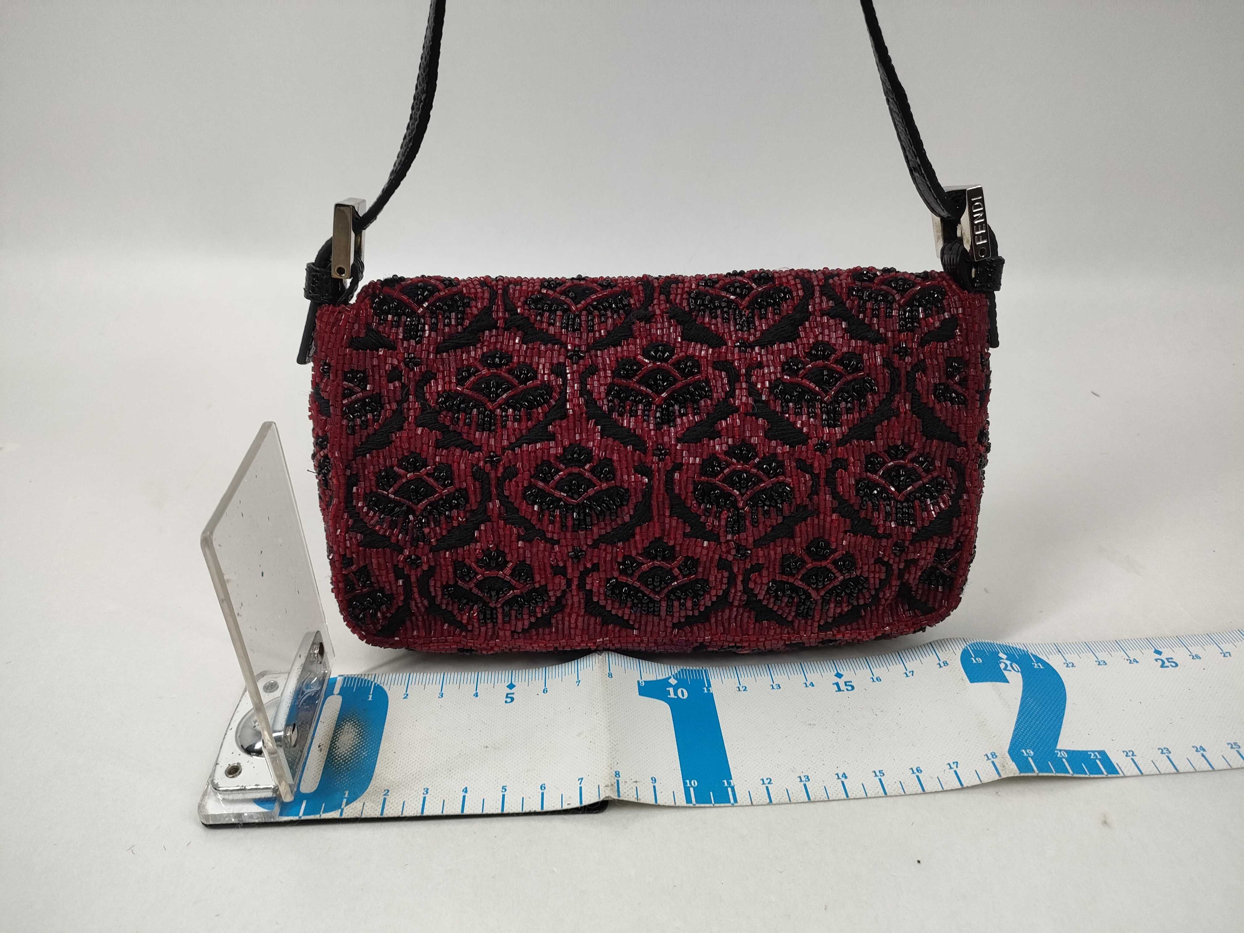 Mamma Bucket Bag / Beaded / Red / One-Shoulder — view 2