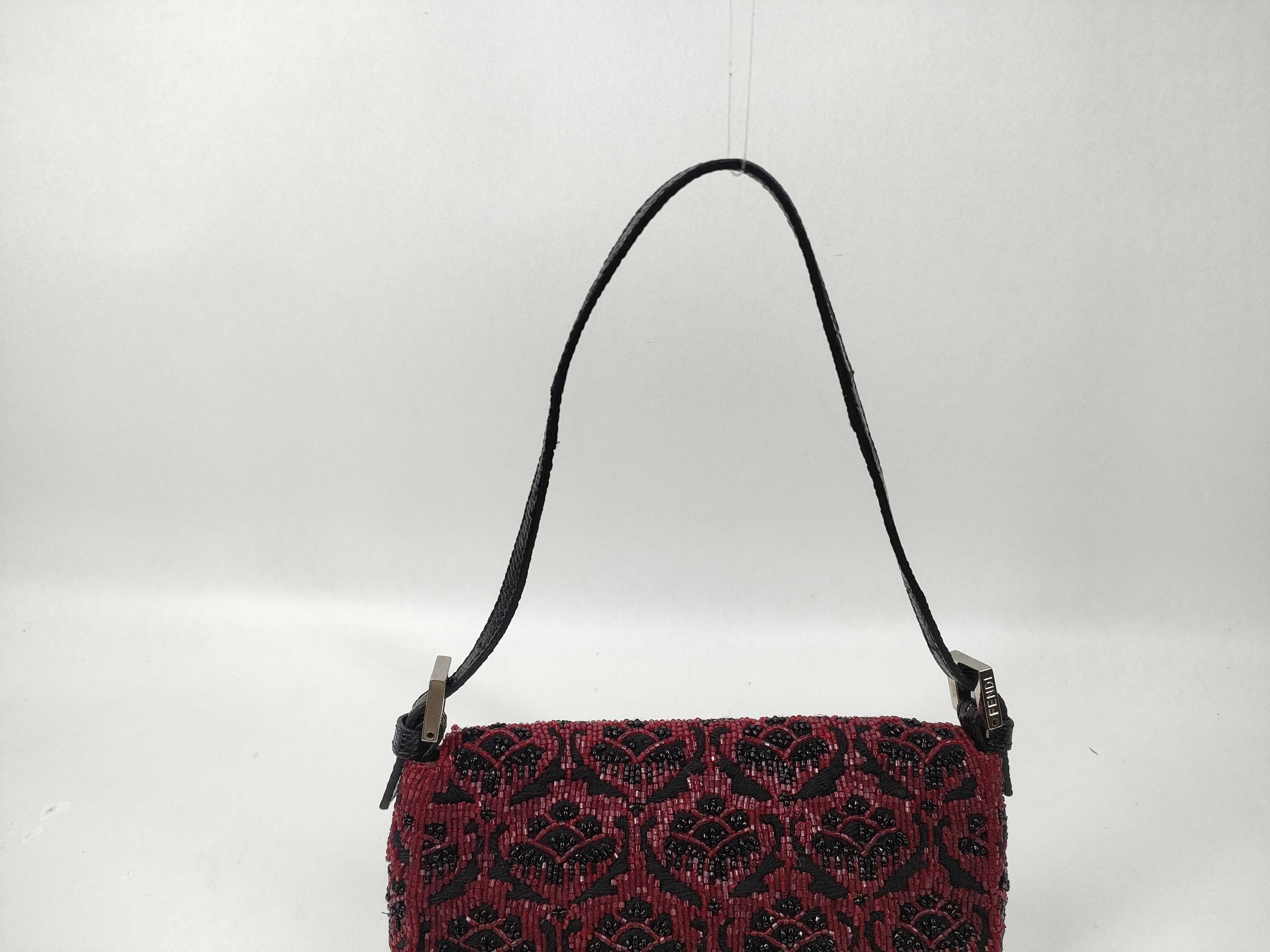 Mamma Bucket Bag / Beaded / Red / One-Shoulder — view 4