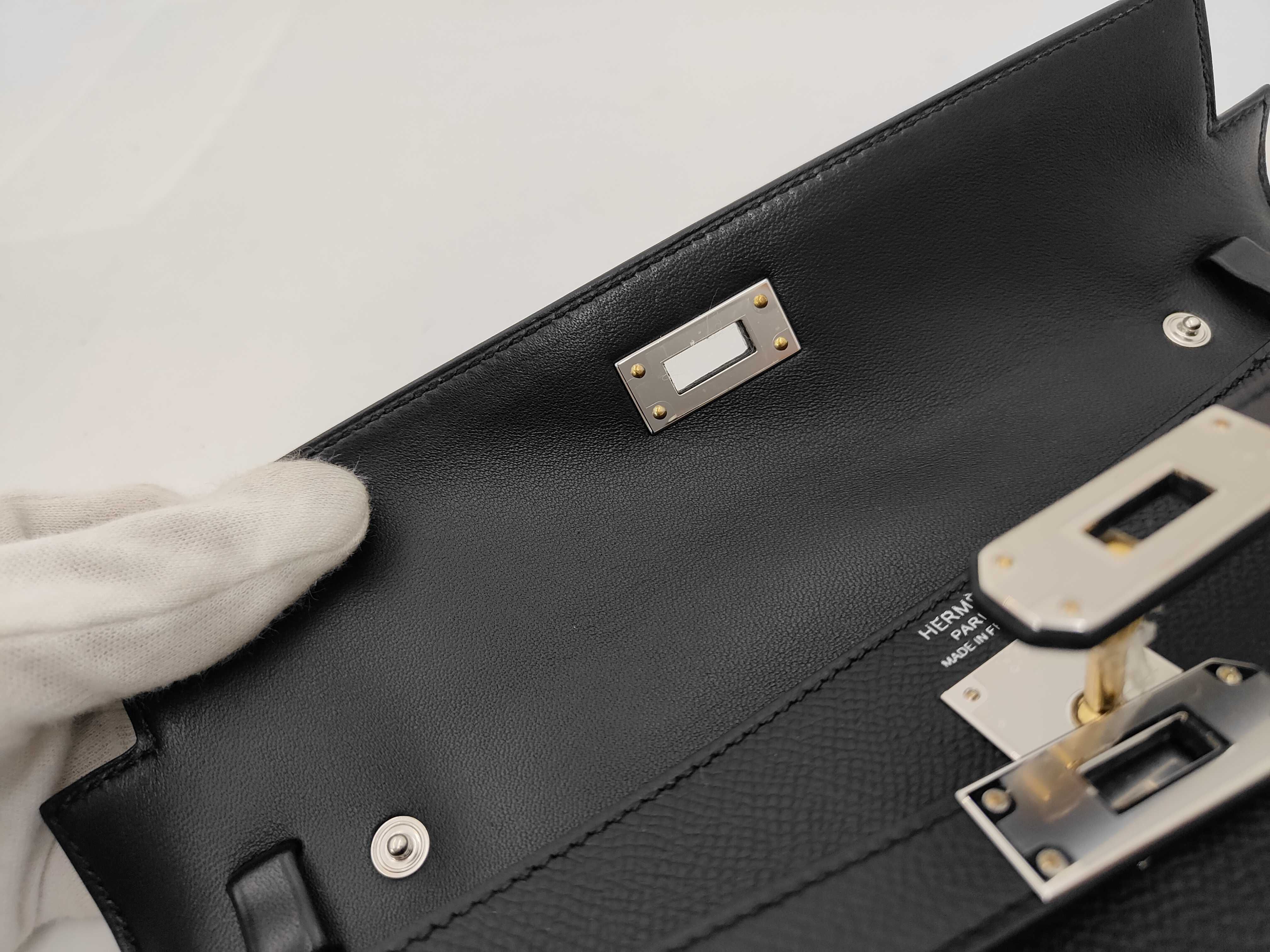 Kelly Elan Black Epsom Electrum Shoulder Bag (G stamp) — view 5