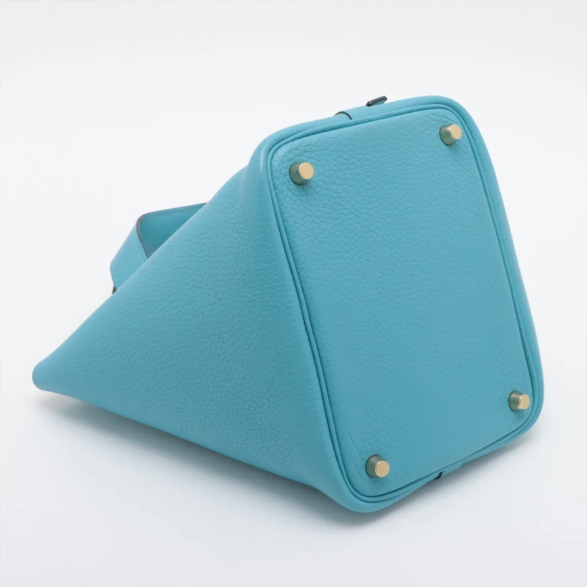 Picotin Lock 18 PM, Taurillon Clemence leather, Blue Nord, Gold hardware, D: 2019 — view 4