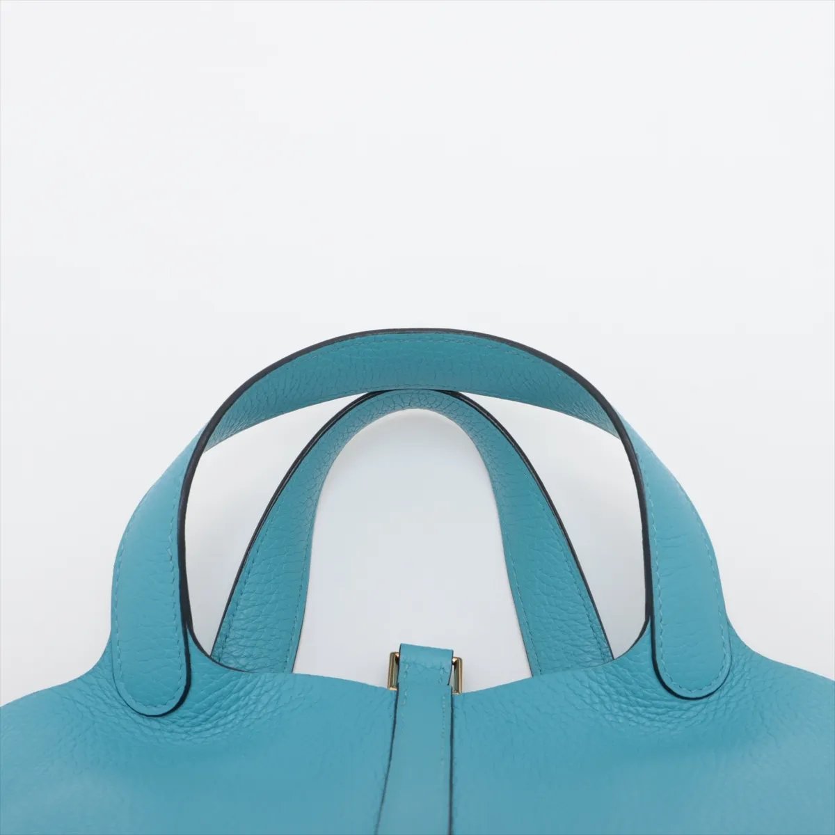 Picotin Lock 18 PM, Taurillon Clemence leather, Blue Nord, Gold hardware, D: 2019 — view 6
