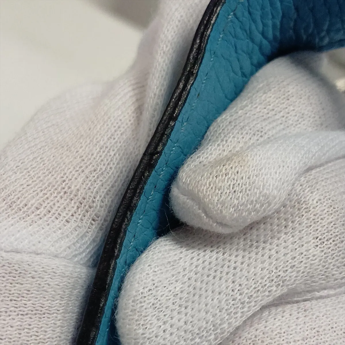 Picotin Lock 18 PM, Taurillon Clemence leather, Blue Nord, Gold hardware, D: 2019 — view 10