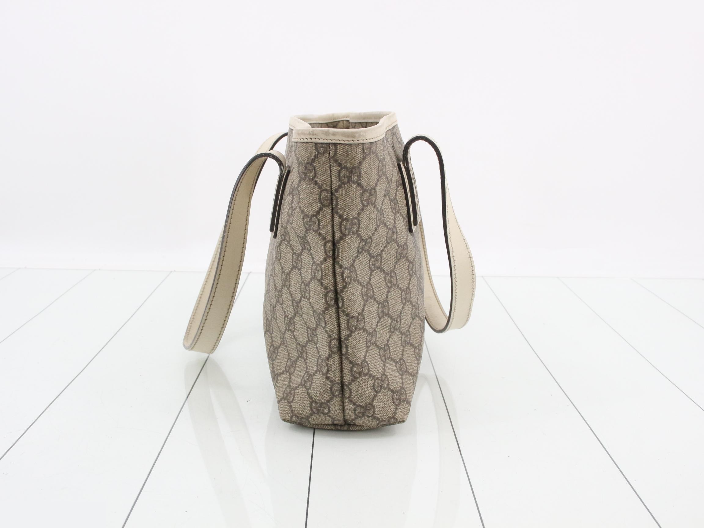 GG Supreme handbag, white — view 4