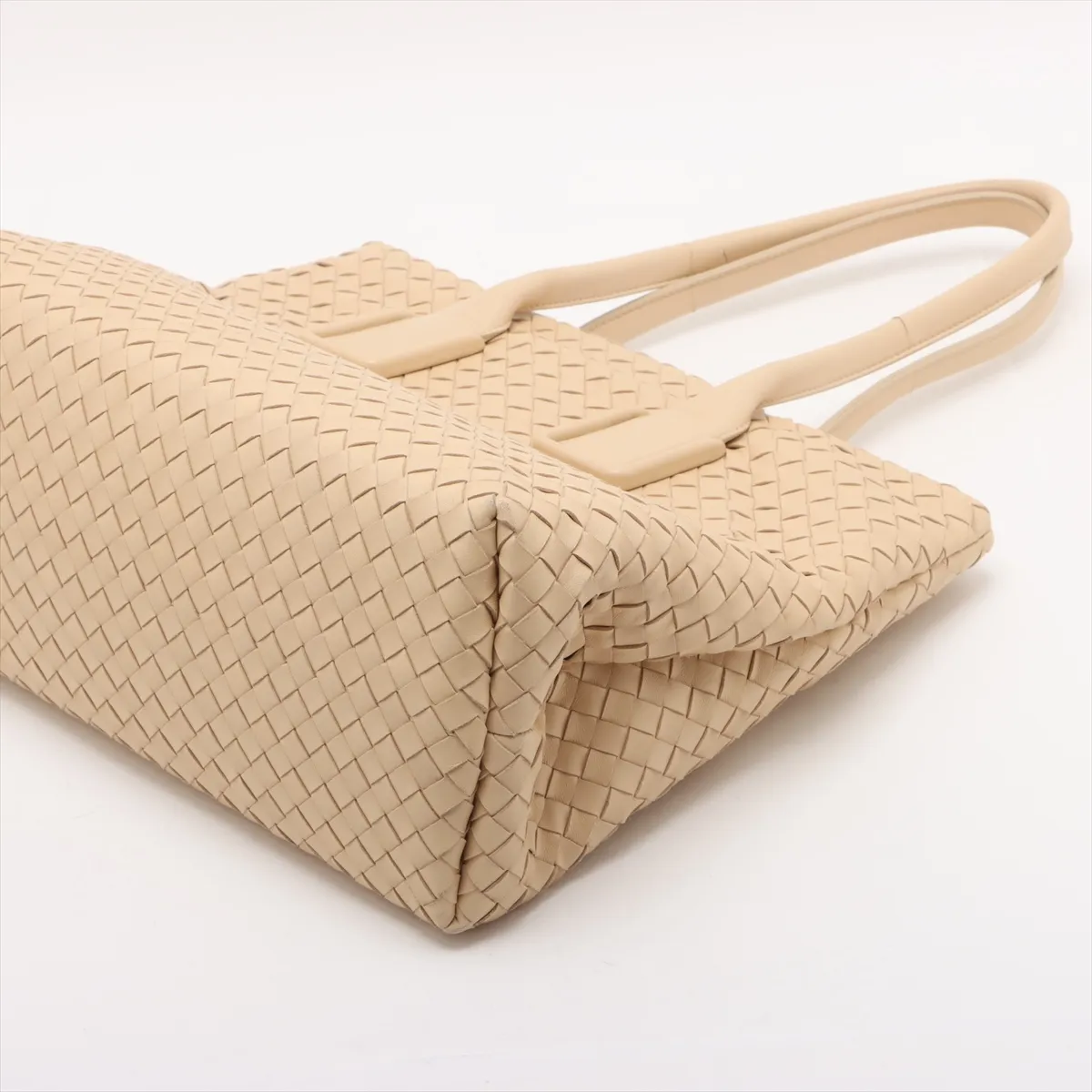 Intrecciato Leather Tote Bag, Beige — view 3