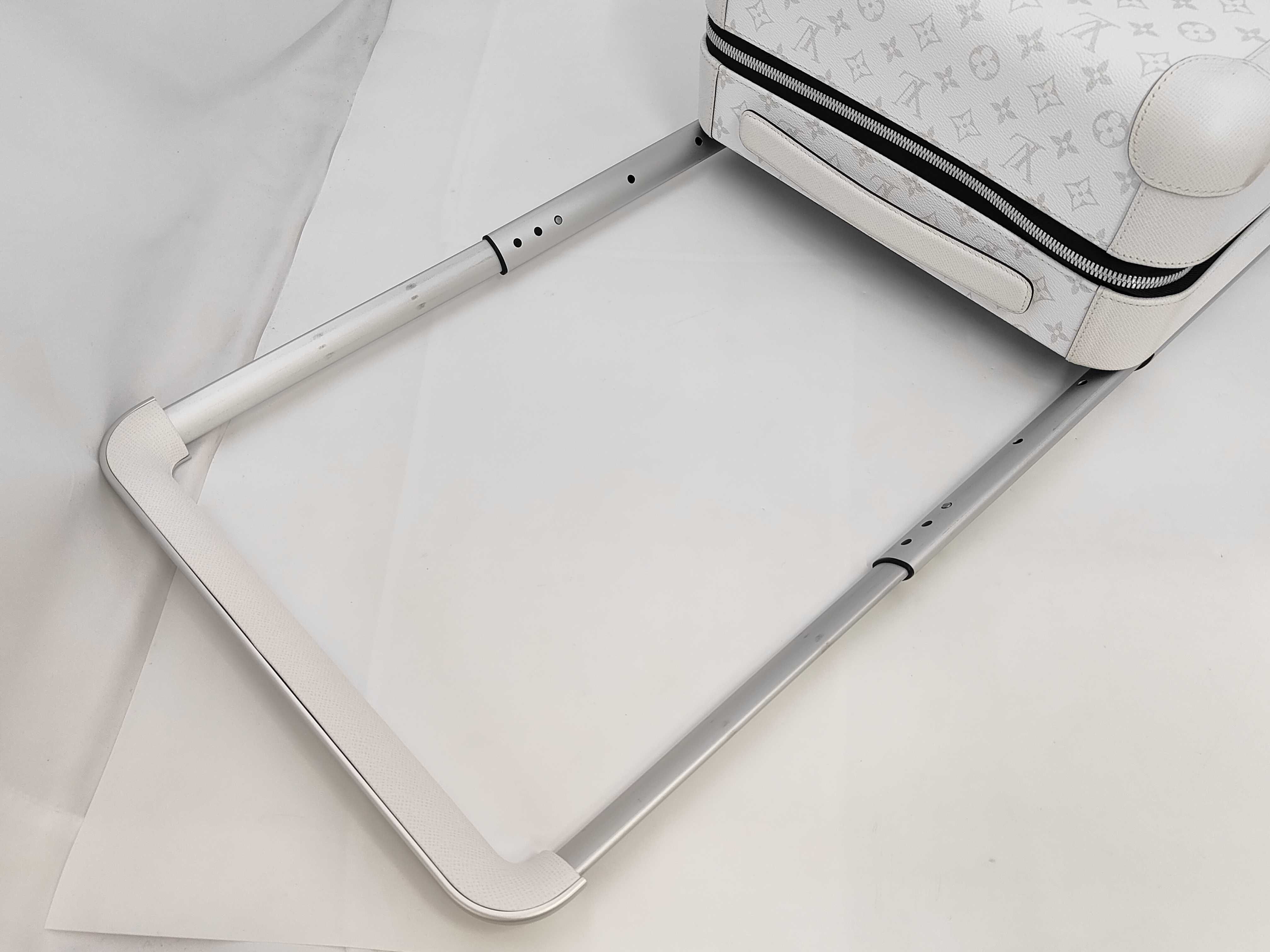 Horizon 55 Taigarama Suitcase — view 7