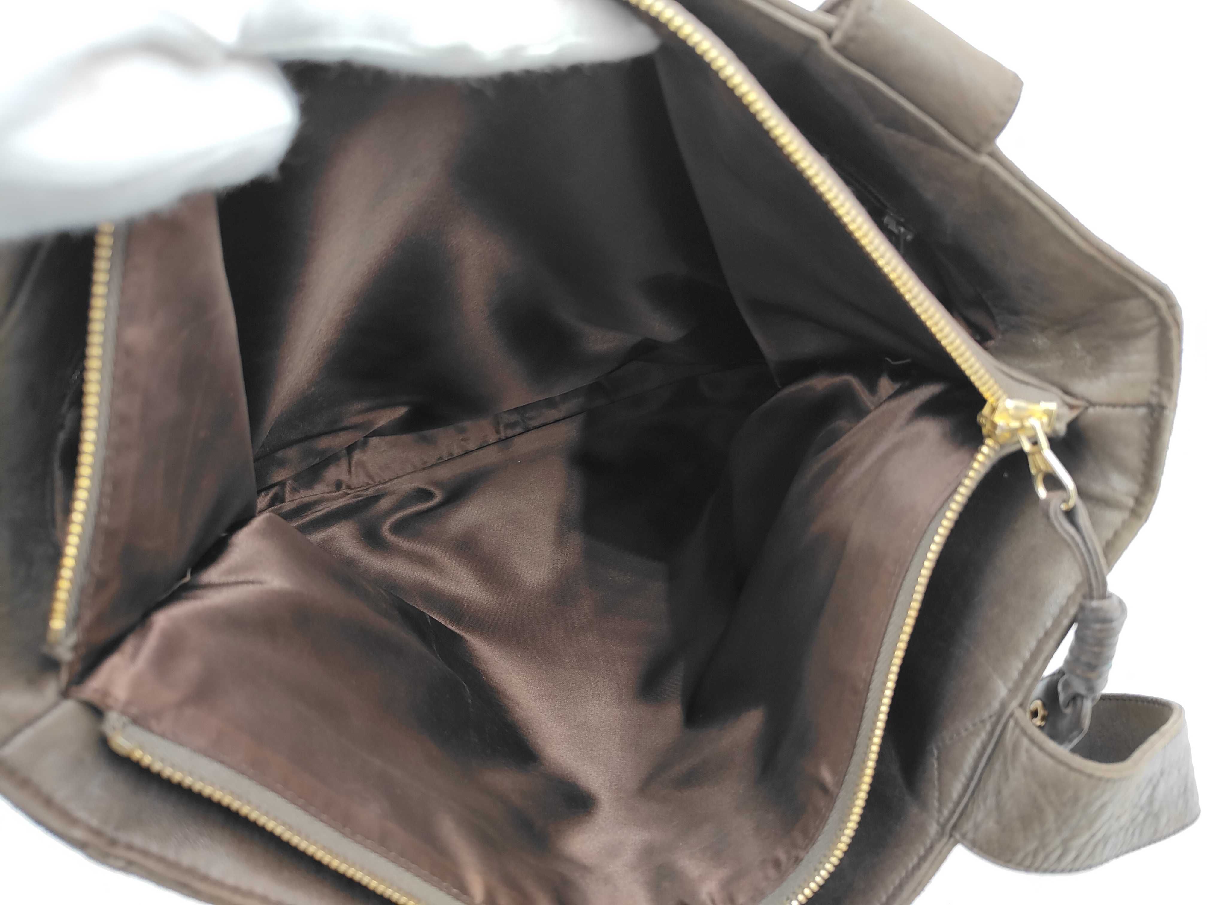 Matelassé Tote Bag, Beige Tote Bag — view 14