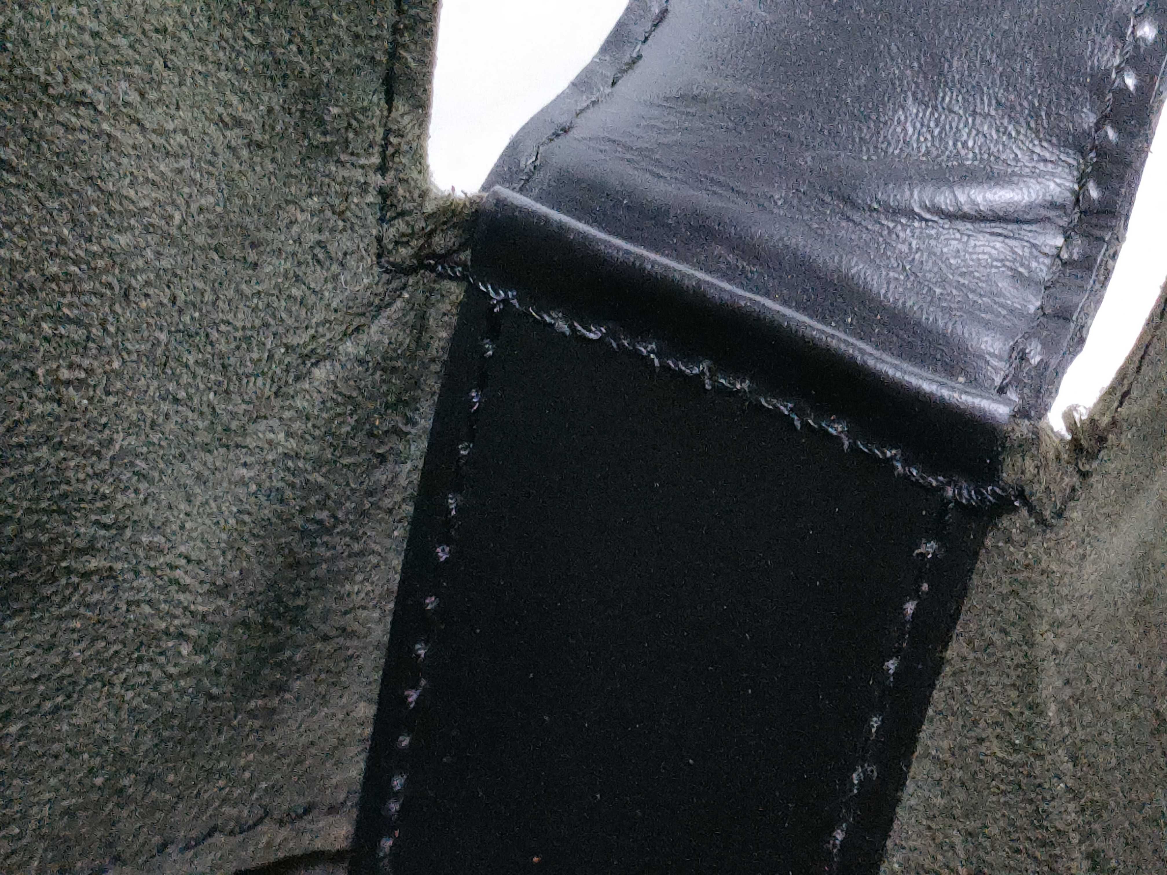 Epi Leather Sac Sole Shoulder Bag — view 12
