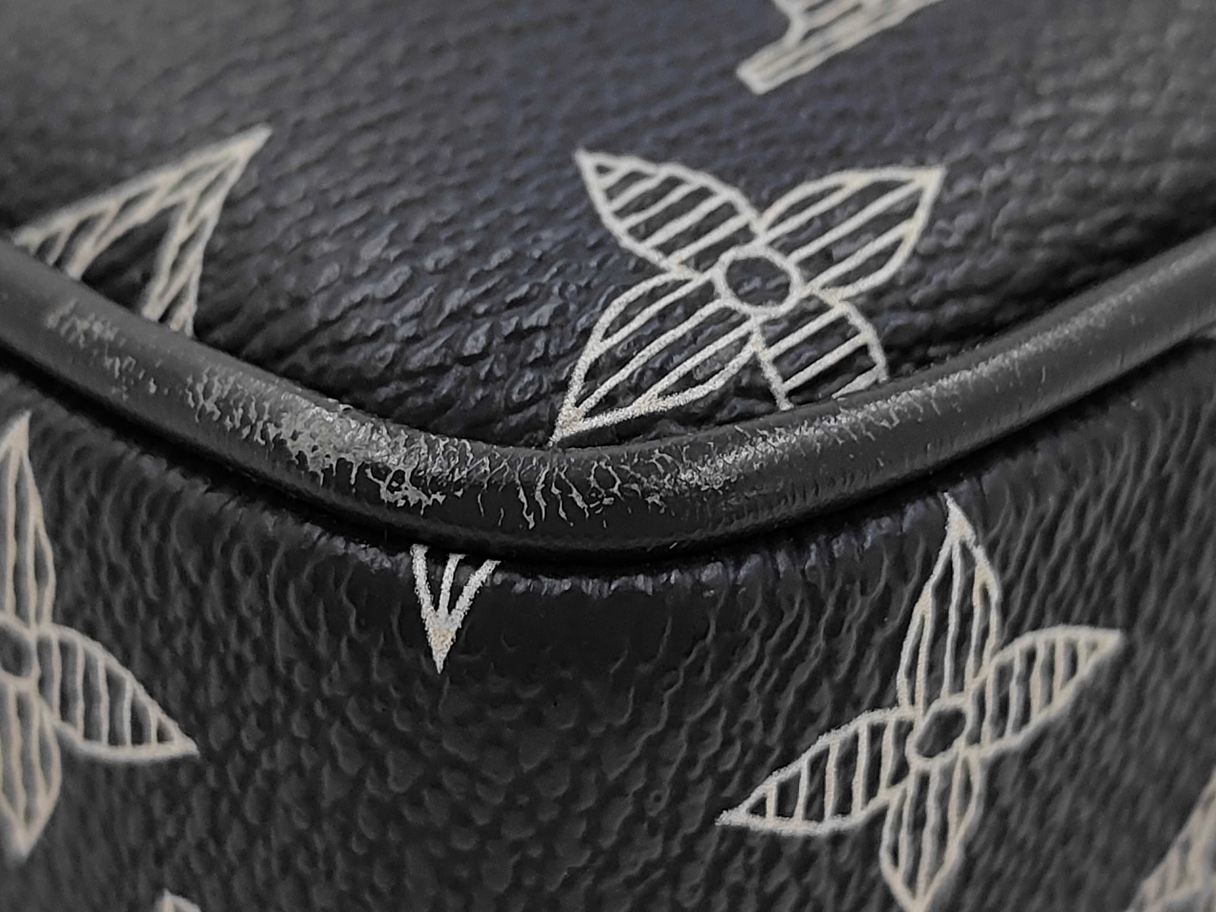 shoulder bag — view 4