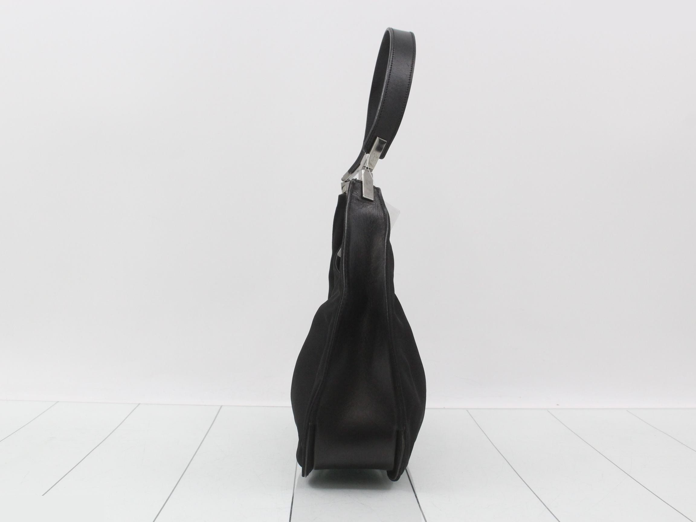 Tom Ford era shoulder bag — view 3
