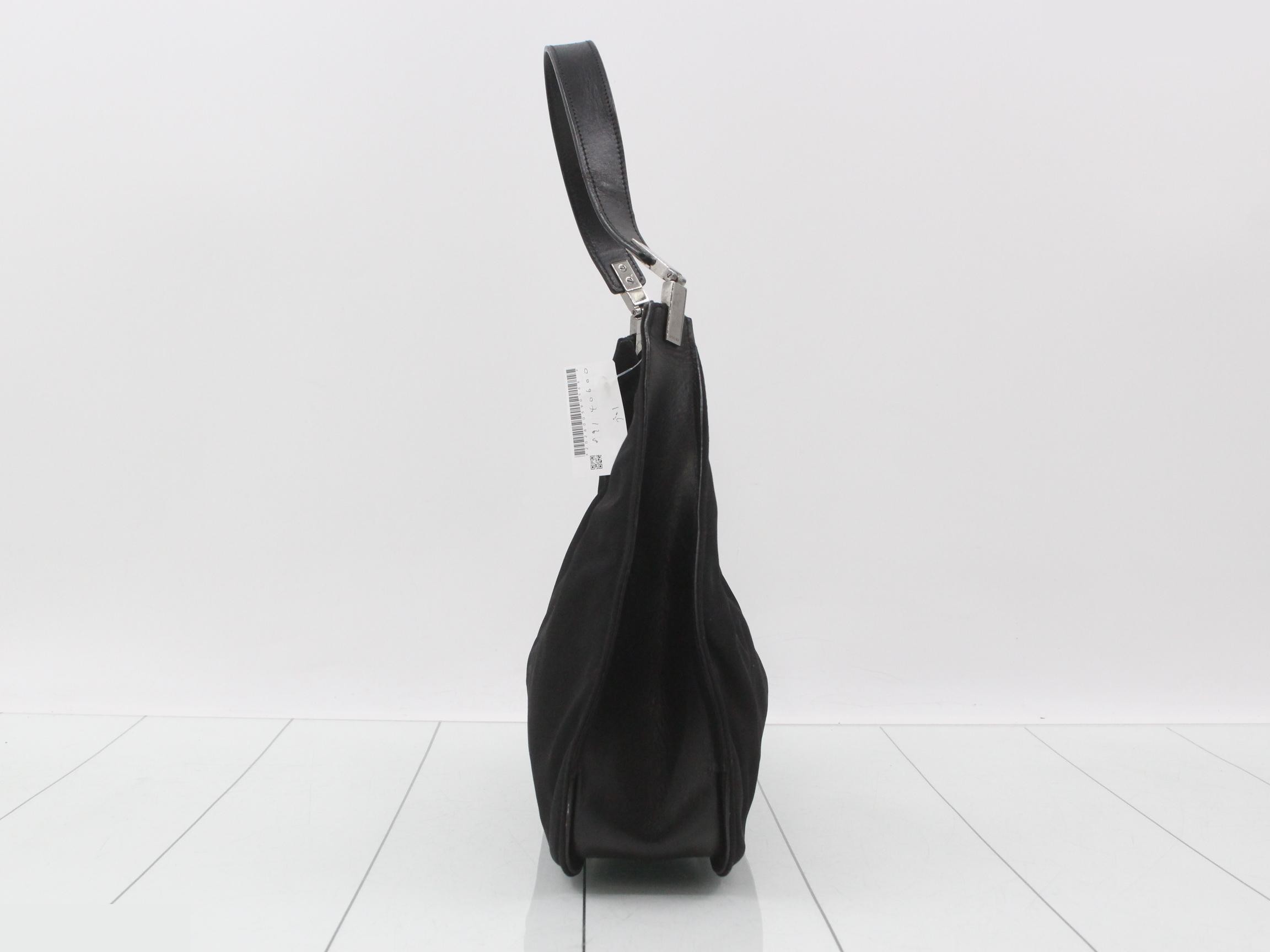 Tom Ford era shoulder bag — view 4