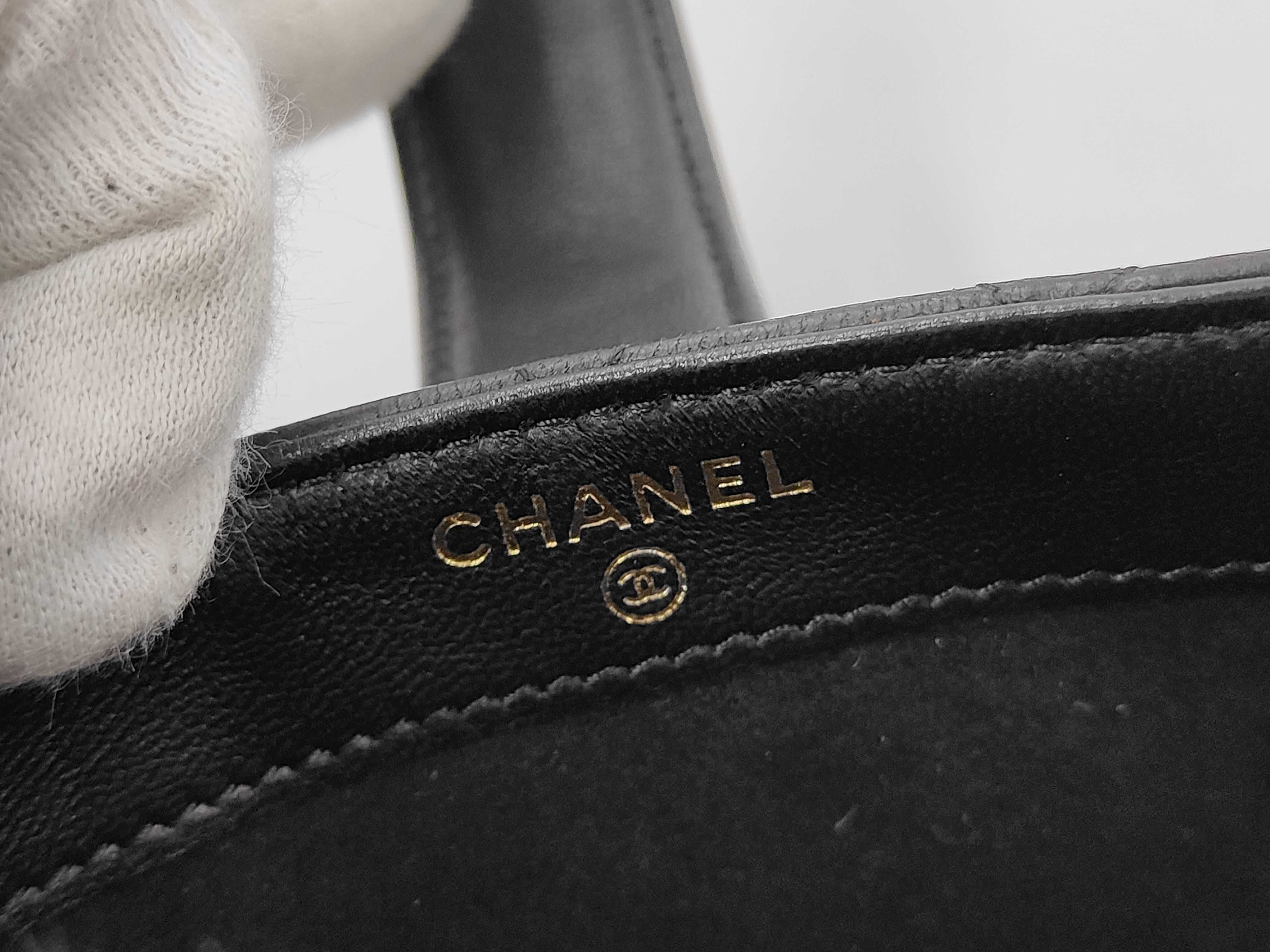 Valentine Shoulder Bag — view 11