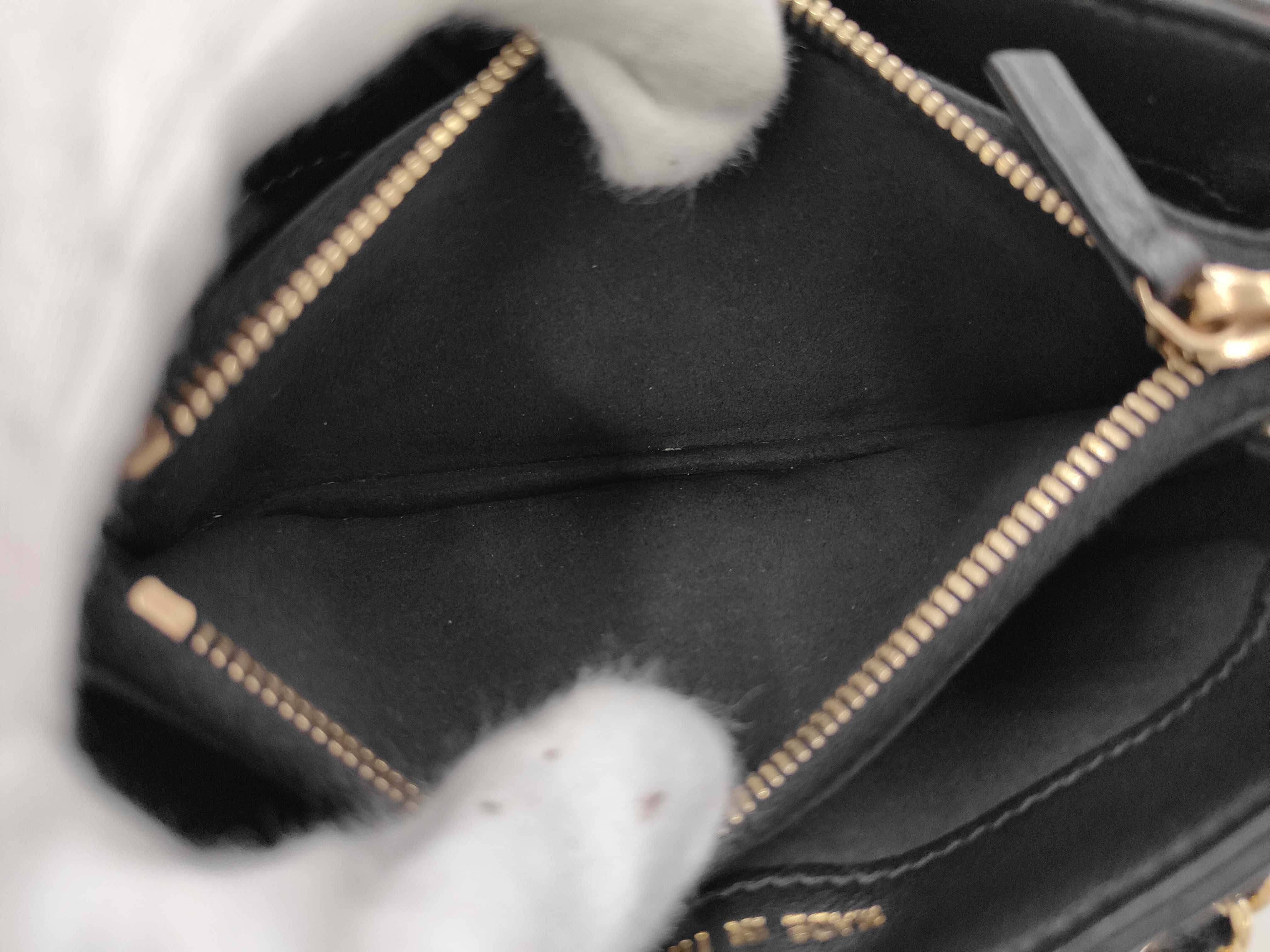 Valentine Shoulder Bag — view 10