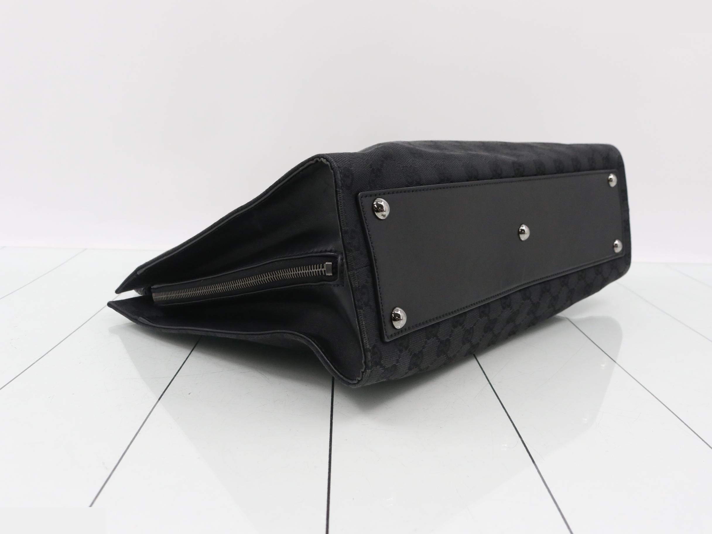 GG Canvas (Bag) - Shoulder Bag — view 5