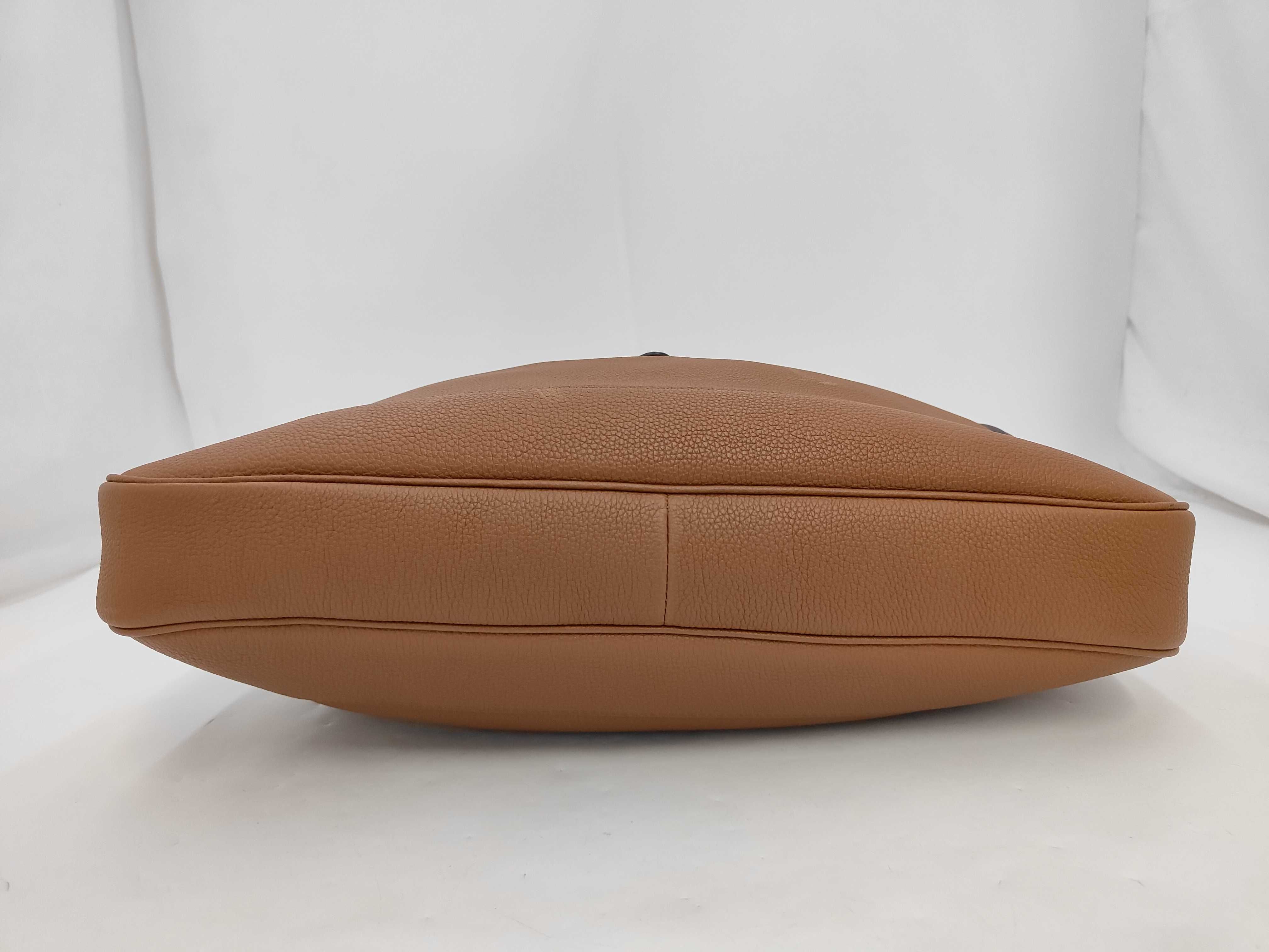 New Jackie Leather One-Shoulder Tote Bag — view 3